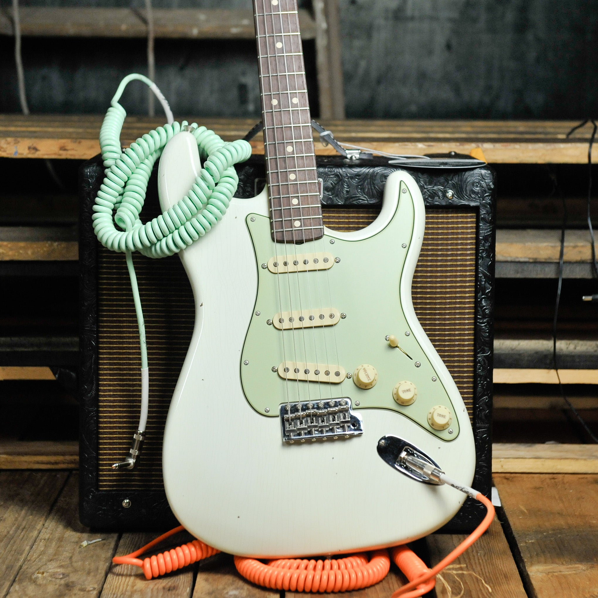 Fender Custom Shop LTD 64/65 Stratocaster® Journeyman Relic®  Aged Olympic White