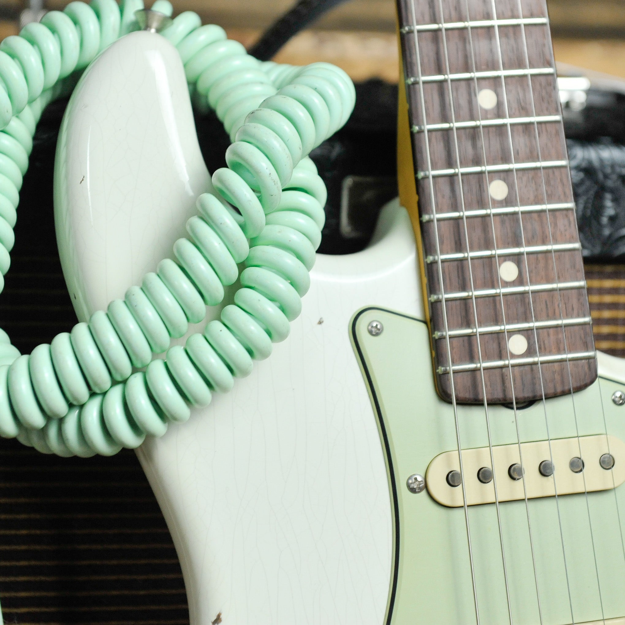 Fender Custom Shop LTD 64/65 Stratocaster® Journeyman Relic®  Aged Olympic White