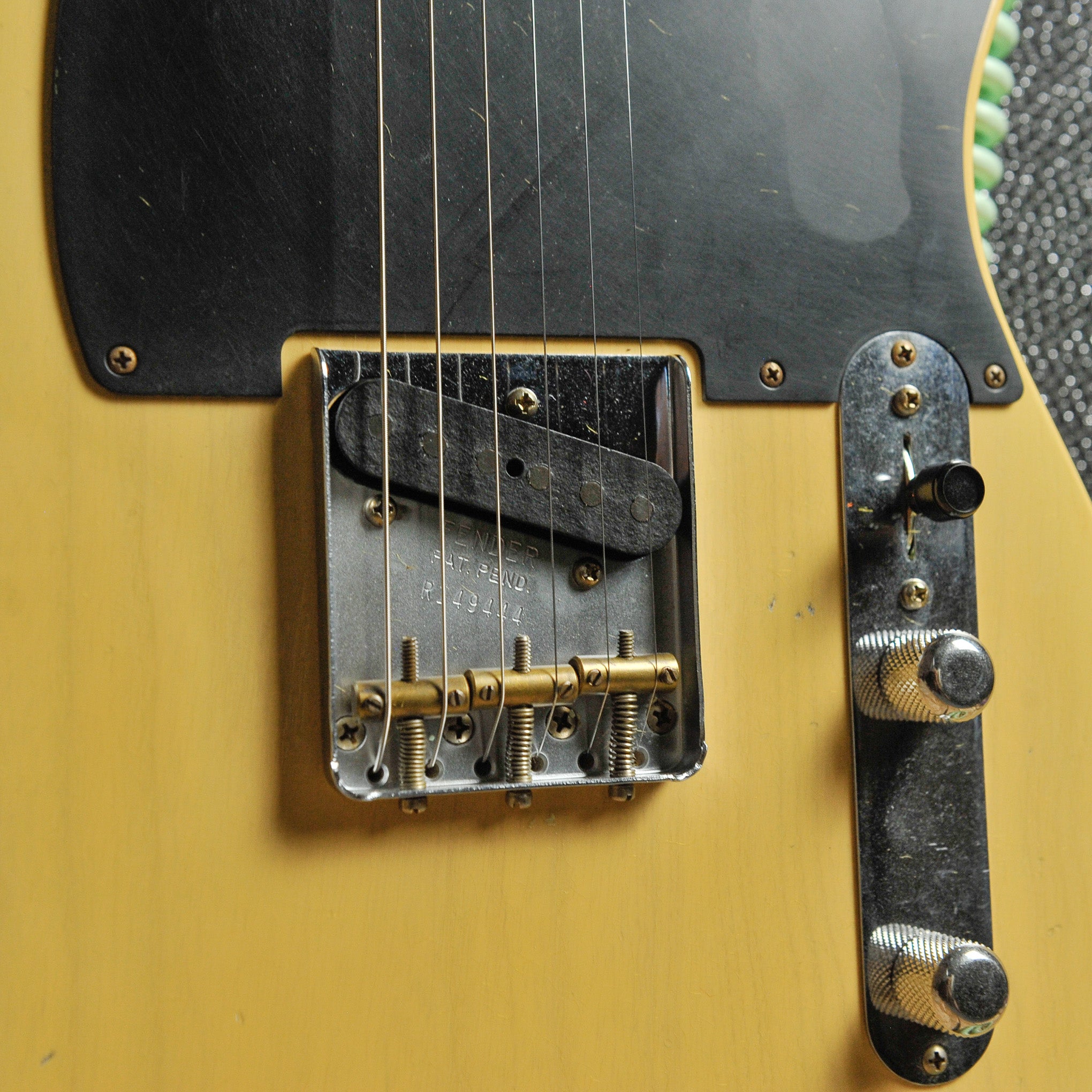Fender 1954 Telecaster® Journeyman Relic Aged Nocaster® Blonde