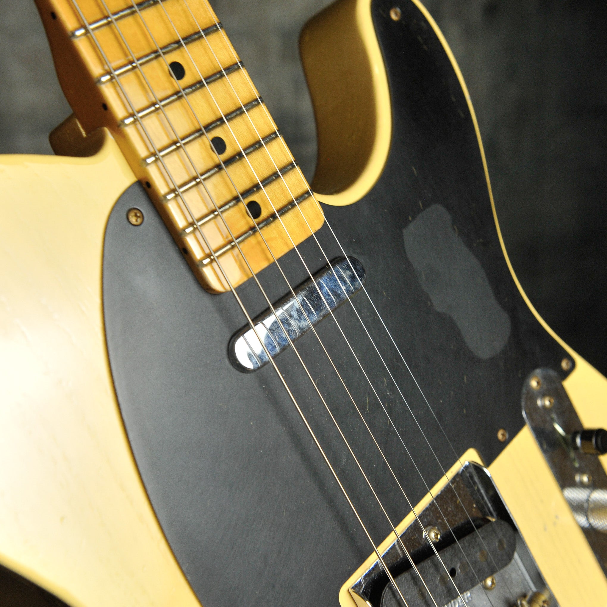 Fender 1954 Telecaster® Journeyman Relic Aged Nocaster® Blonde