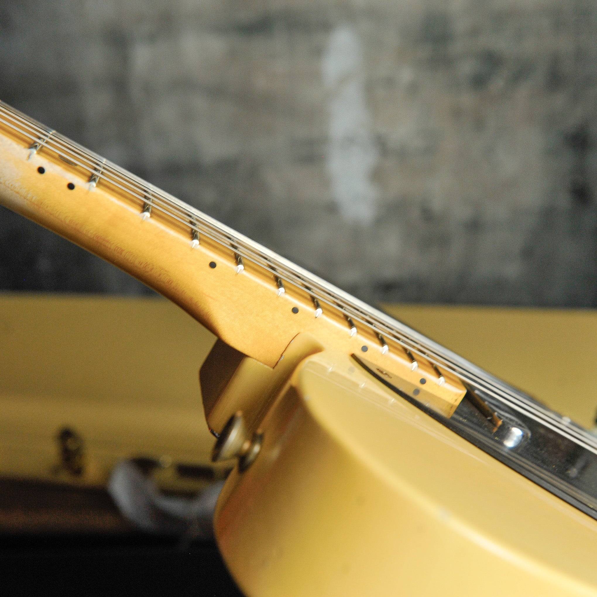 Fender 1954 Telecaster® Journeyman Relic Aged Nocaster® Blonde