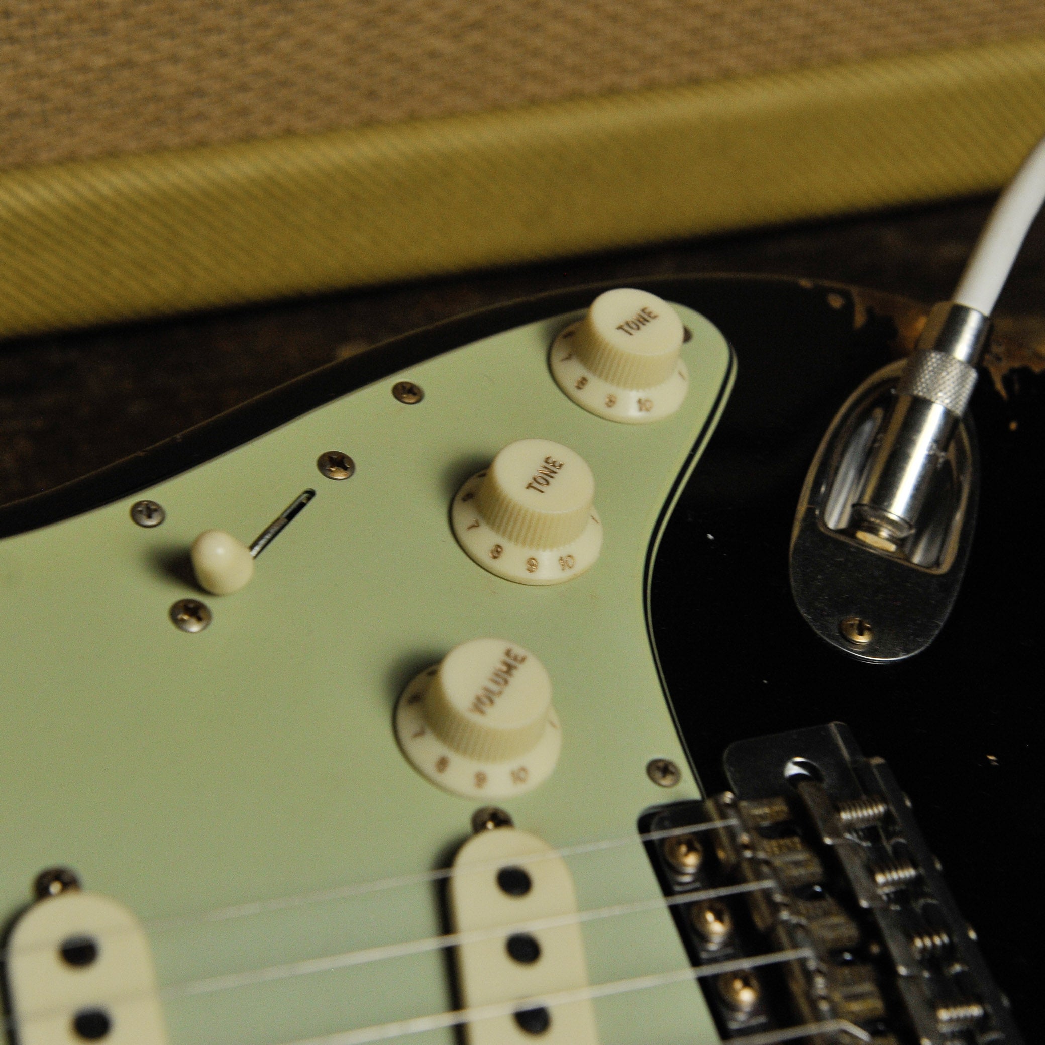 Fender Custom Shop 1962 Stratocaster Heavy Relic Aged Black