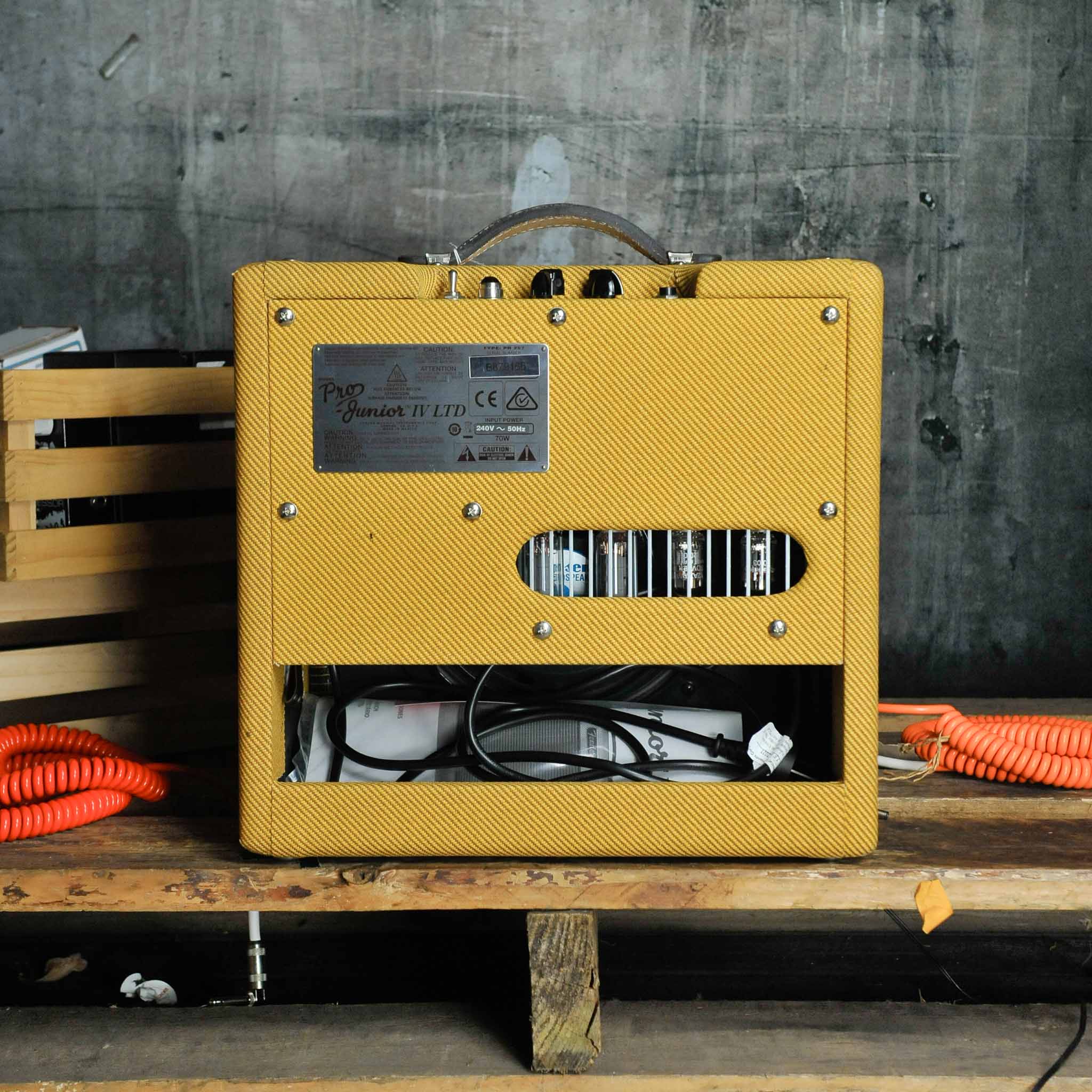 Fender Blues Junior™ Lacquered Tweed, 240V AUS - Amplifier