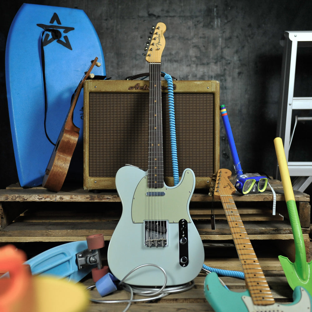 Fender Custom Shop Telecaster 63" NOS Aged Sonic Blue