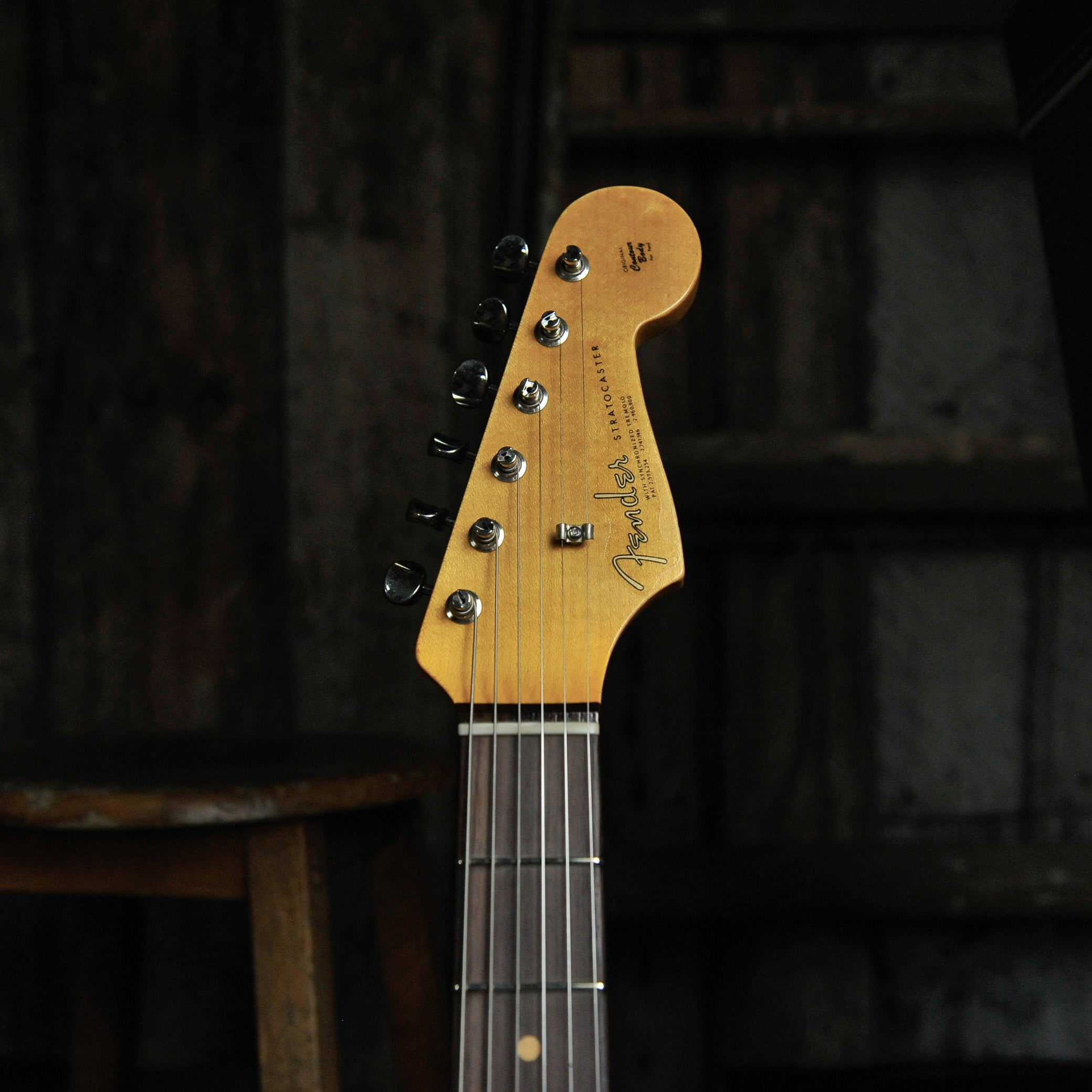 Fender Custom Shop Limited Edition '62 Poblano Stratocaster® Journeyman Relic® Super Faded Aged Sonic Blue