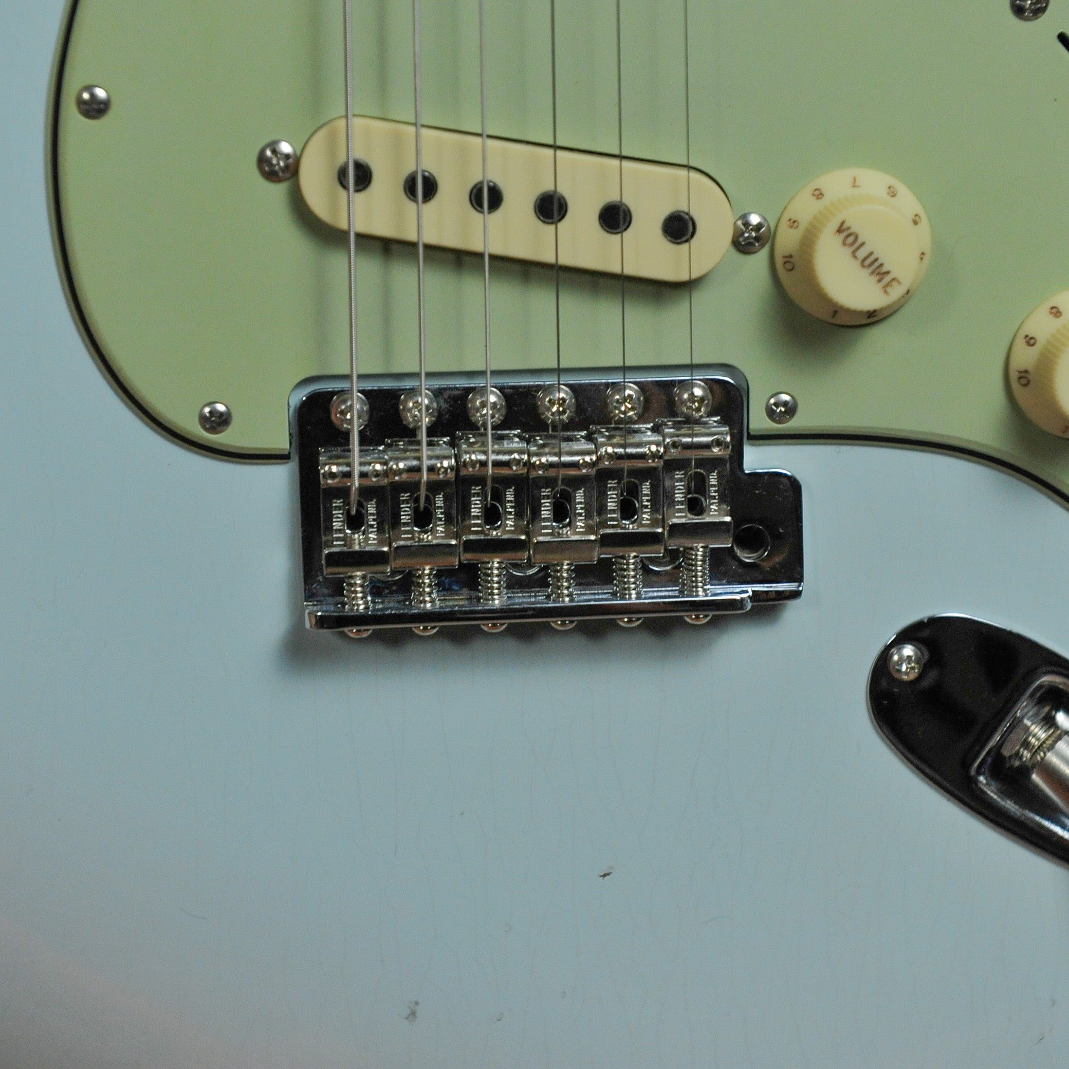 Fender Custom Shop Limited Edition '62 Poblano Stratocaster® Journeyman Relic® Super Faded Aged Sonic Blue