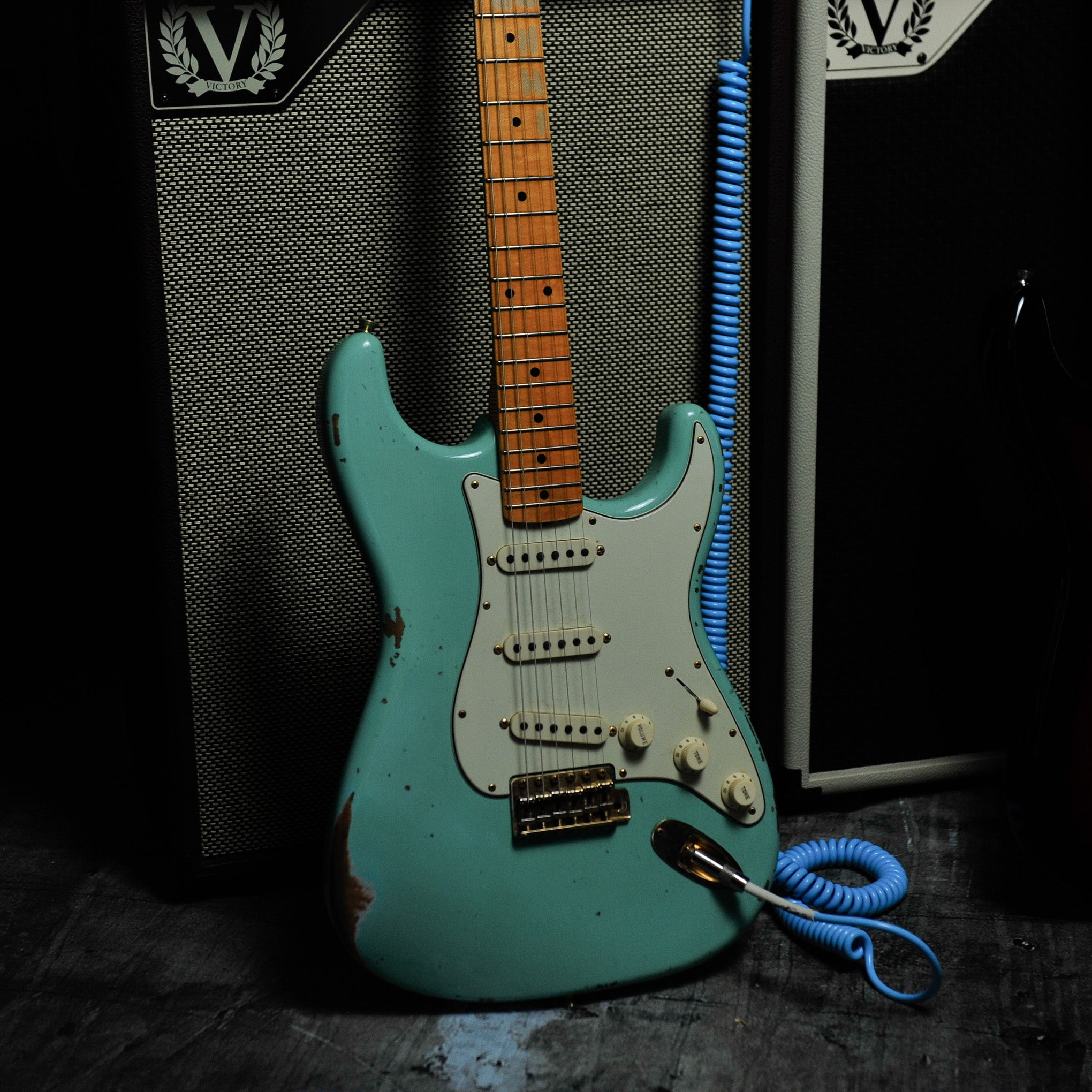 Fender Limited Edition '62 Bone Tone Stratocaster® Relic®, Maple Fingerboard, Faded Aged Sea Foam Green w/Case - Used
