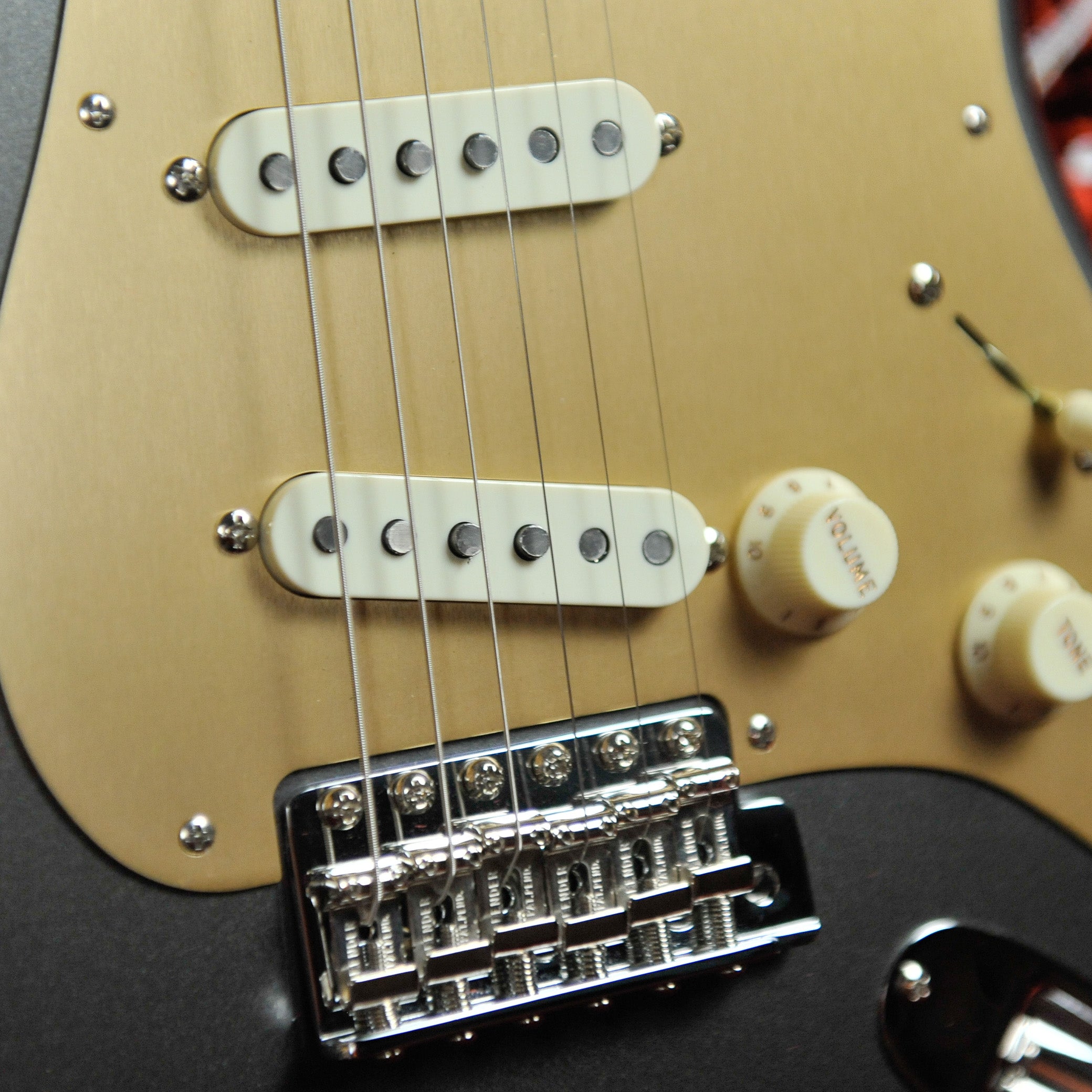 Fender Custom Shop Limited-edition Roasted Stratocaster Special NOS Electric Guitar - Aged Pewter