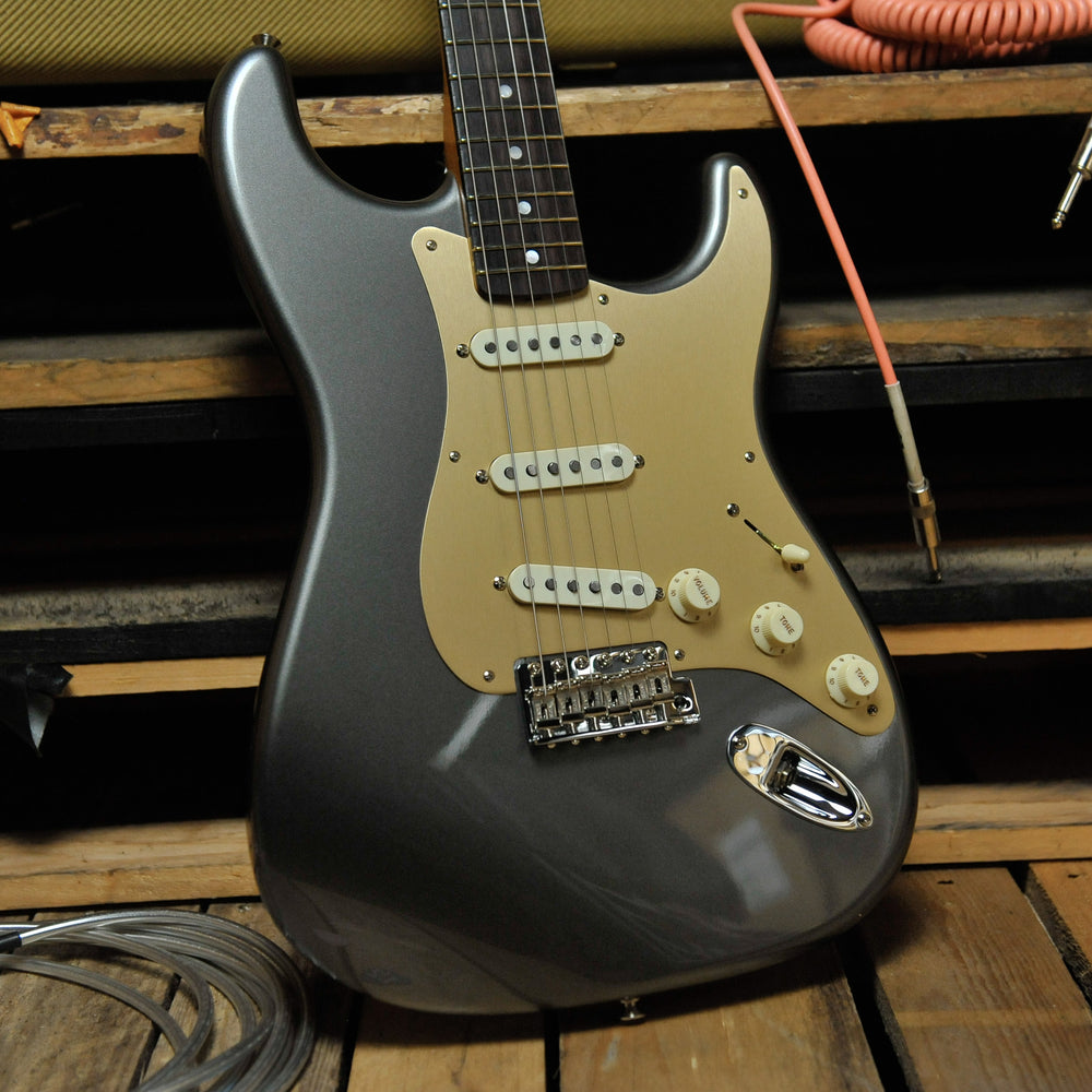 Fender Custom Shop Limited-edition Roasted Stratocaster Special NOS Electric Guitar - Aged Pewter