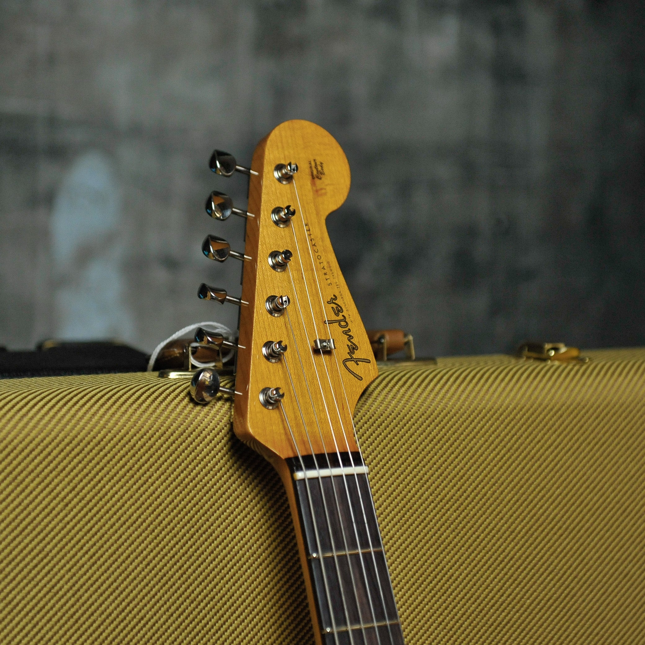 Fender Custom Shop Limited-edition Roasted Stratocaster Special NOS Electric Guitar - Aged Pewter