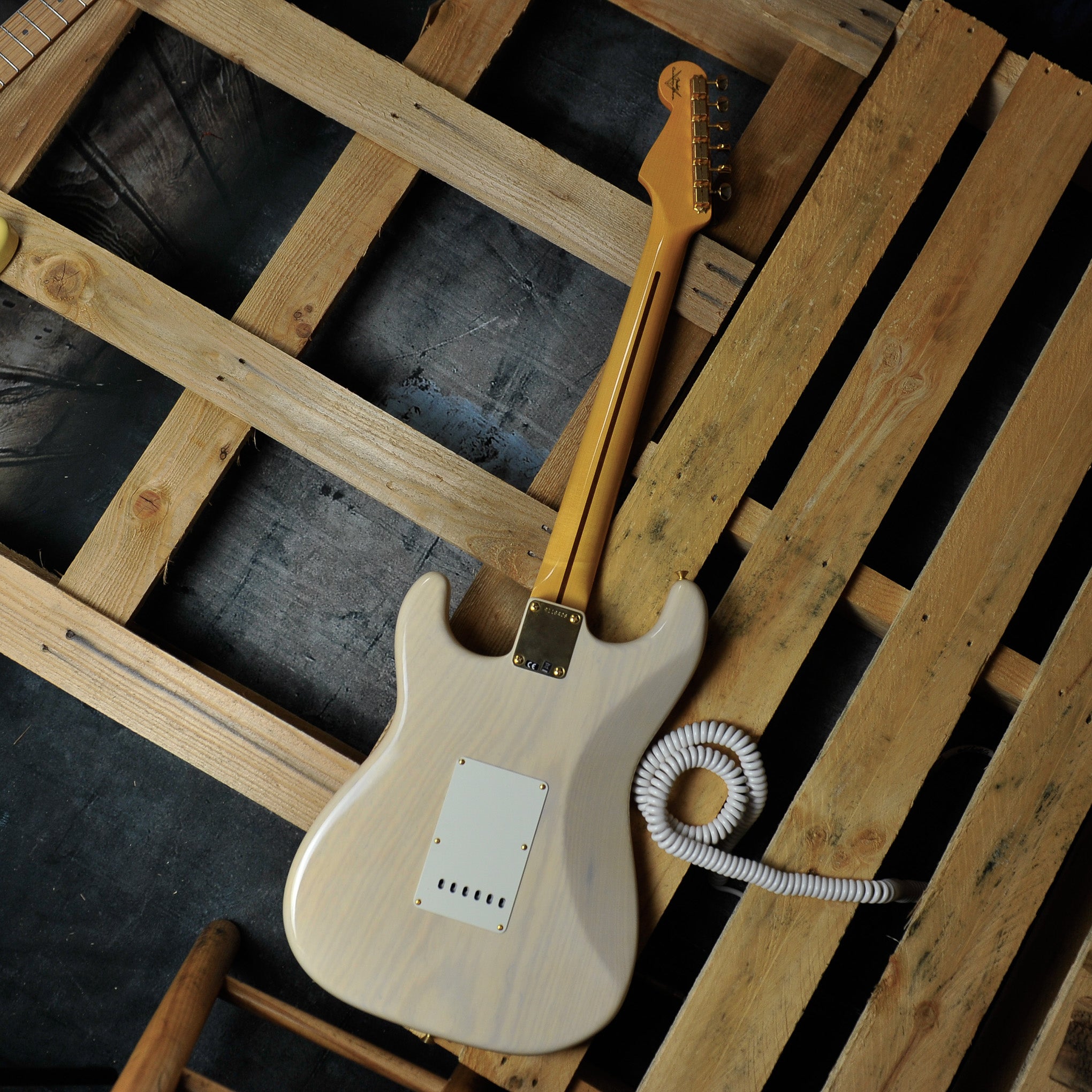 Fender Custom Shop 1957 Stratocaster® NOS, Maple Fingerboard, Aged White Blonde - Used
