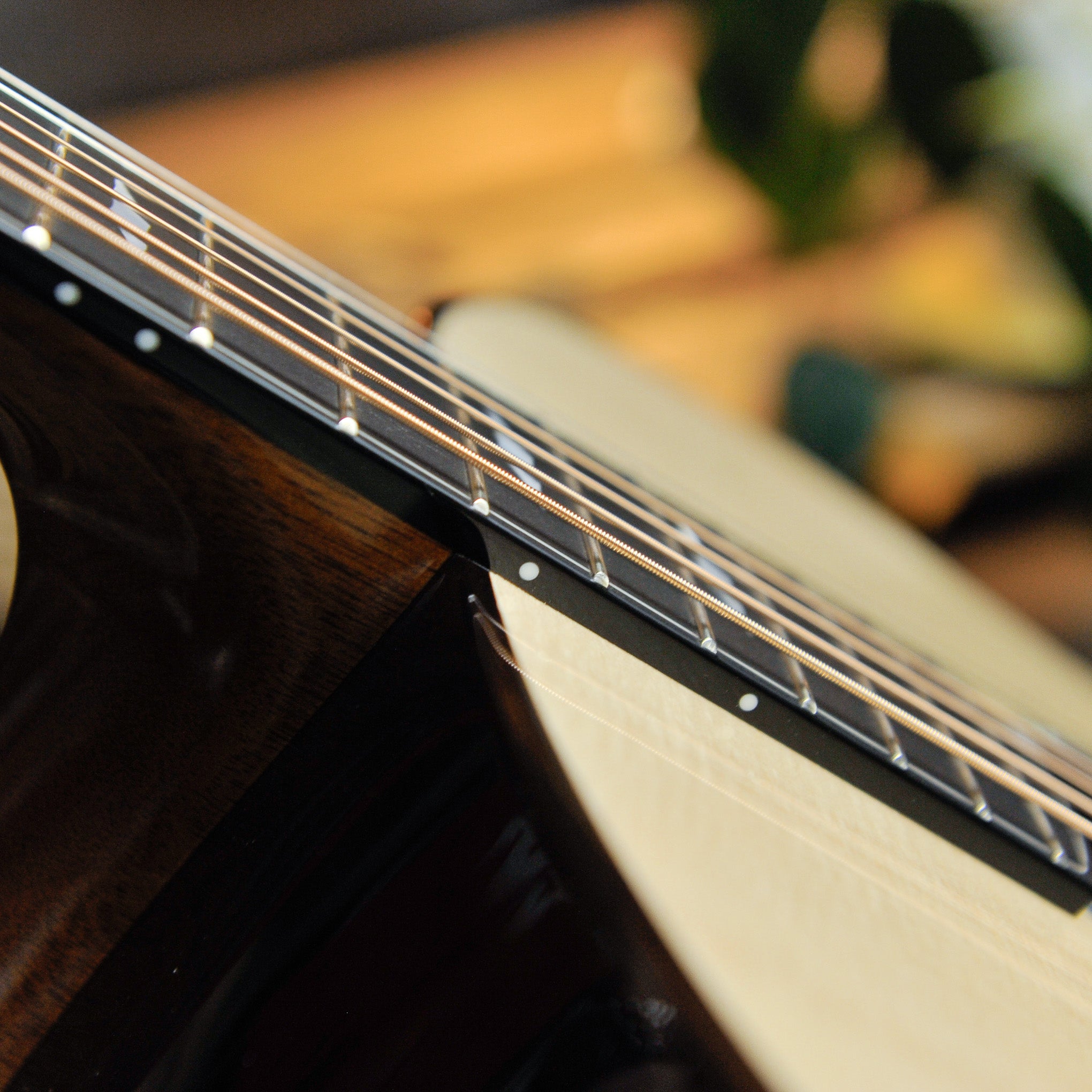 Fenech Masterbuilt Grand Auditorium Bois De Rose (Madagascar Rosewood) Engleman Spruce w/Case