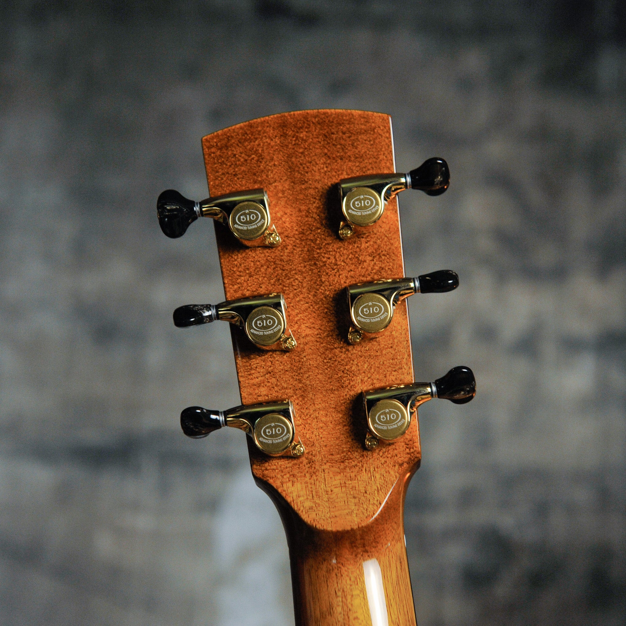 Fenech Masterbuilt Grand Auditorium Bois De Rose (Madagascar Rosewood) Engleman Spruce w/Case