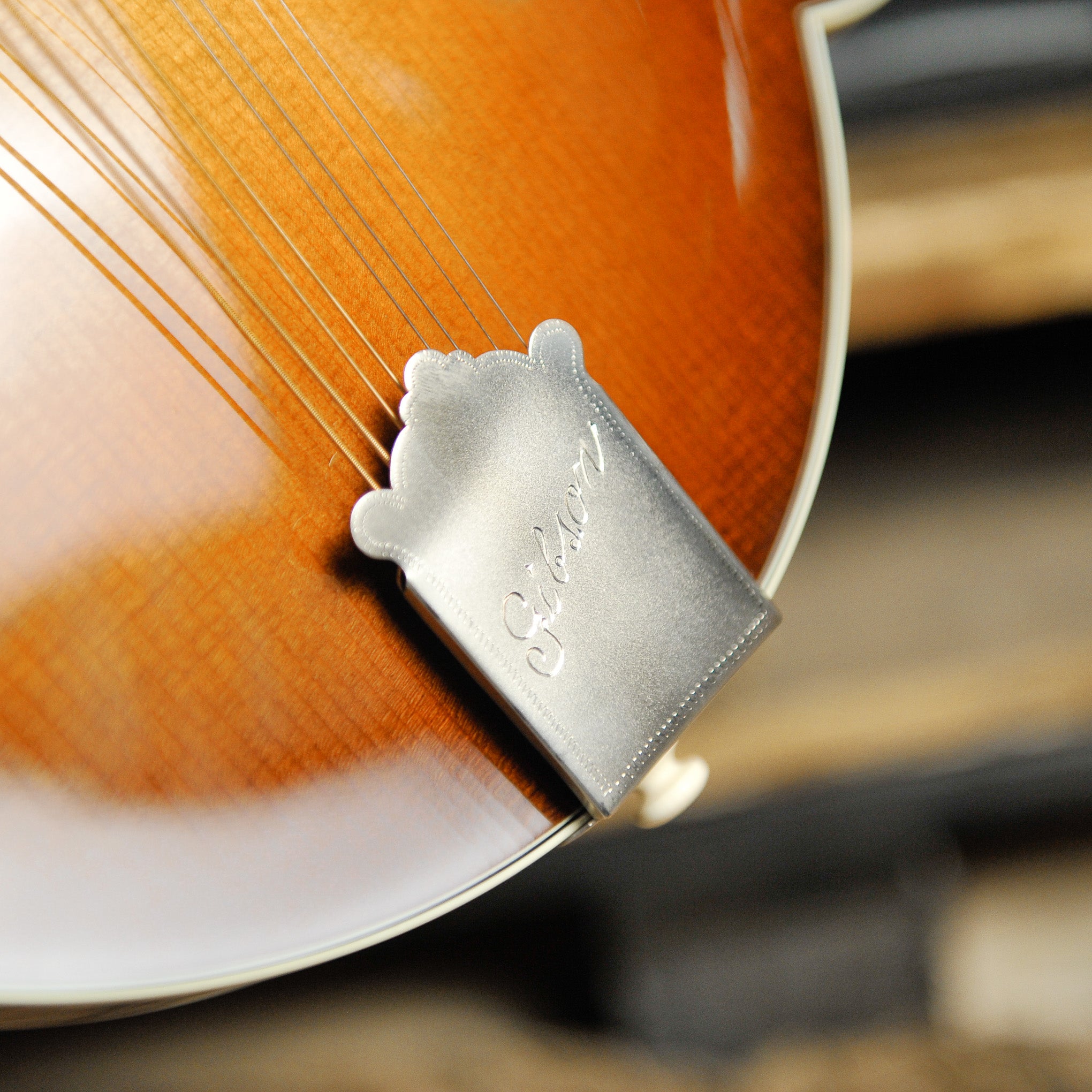 Gibson Custom F5-G Mandolin Dark Burst w/Case s#40604012