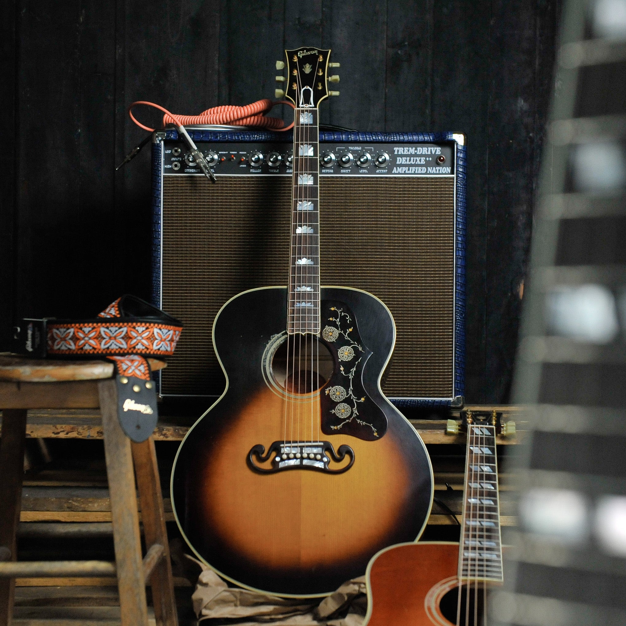 Gibson Murphy Lab 1957 SJ200 Light Aged Vintage Sunburst