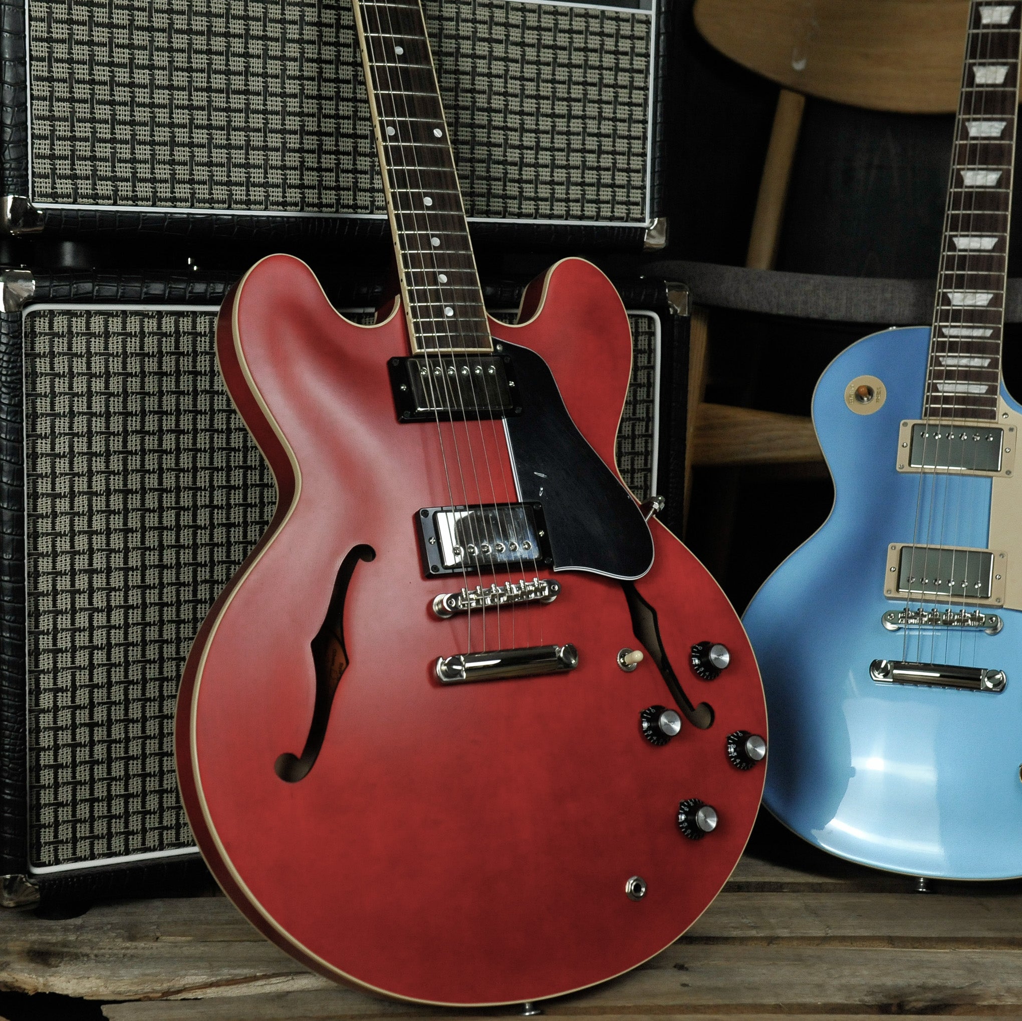 Gibson ES-335  Satin Cherry