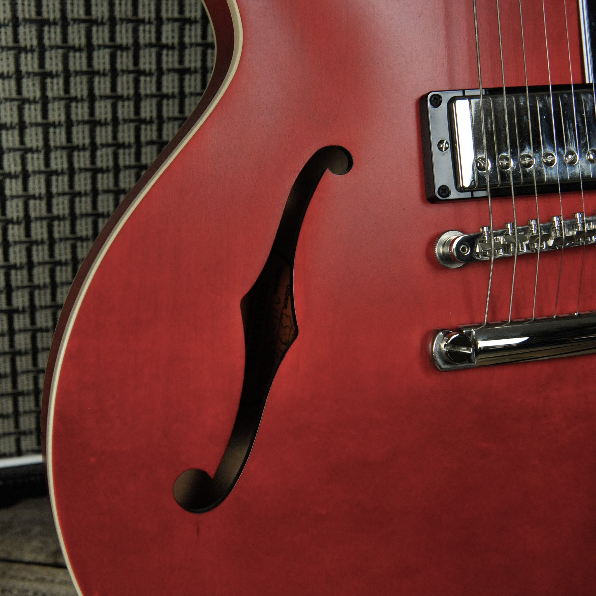 Gibson ES-335  Satin Cherry