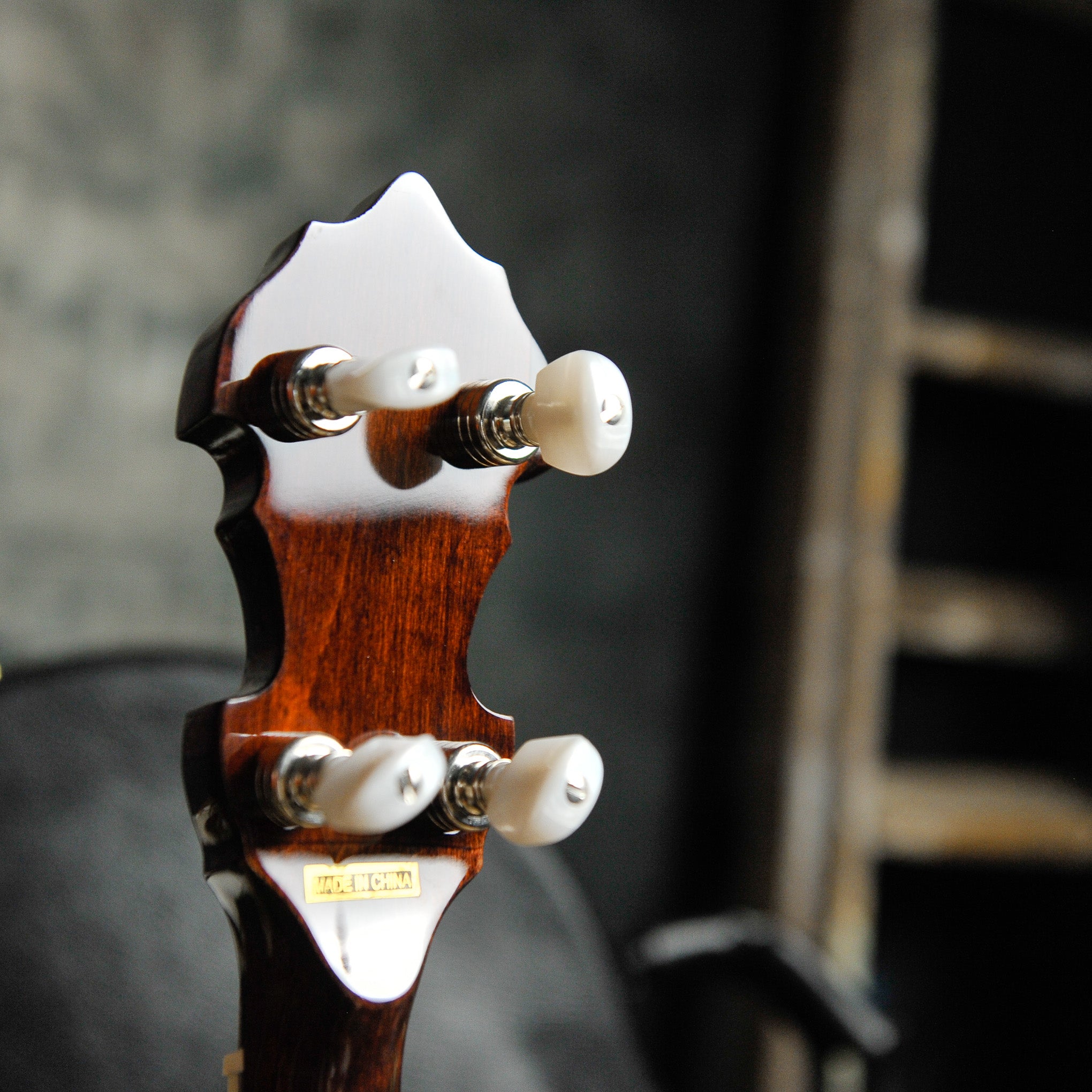 Gold Tone Mastertone™ OB-Standard Resonator Banjo w/Case