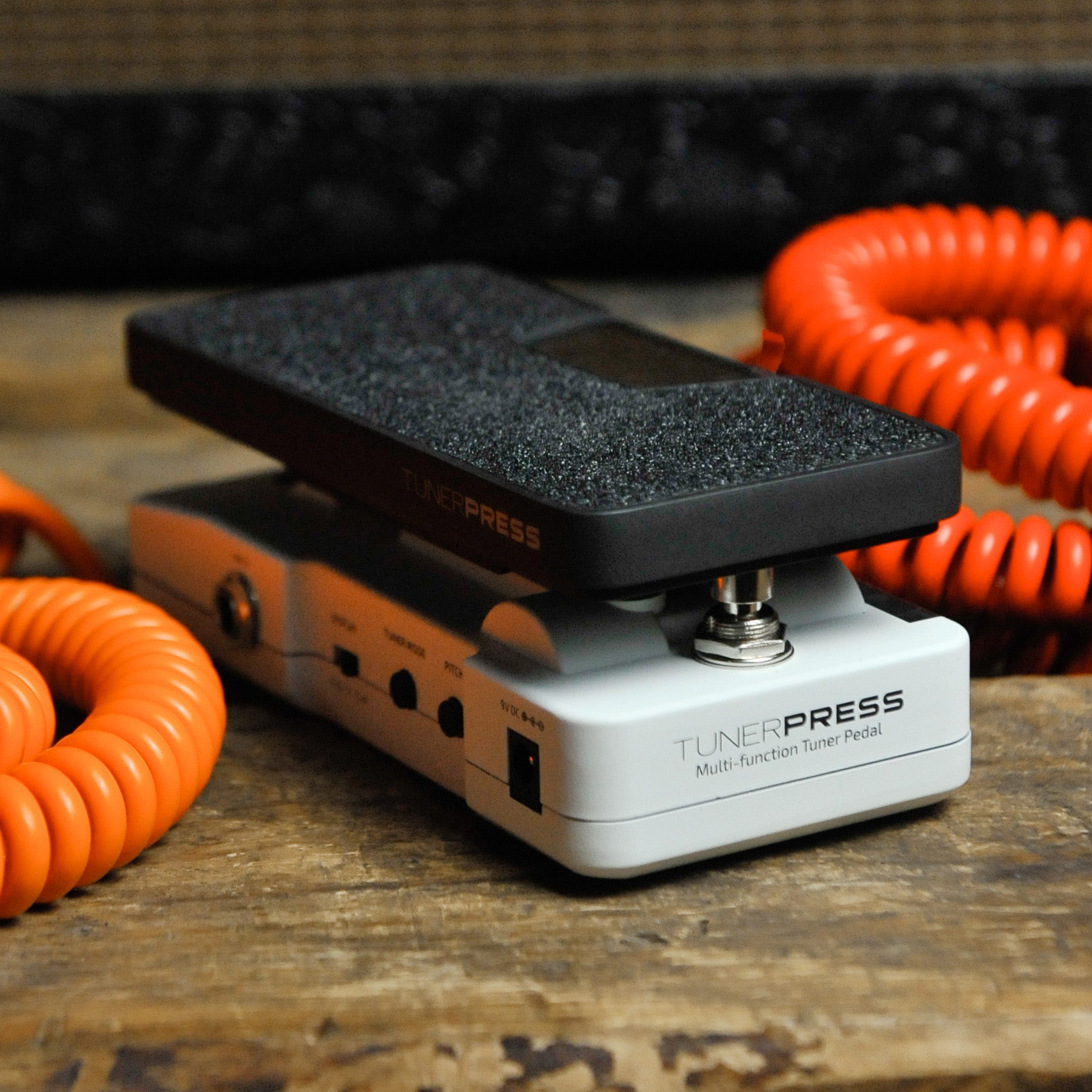 Hotone Tuner Press Multi- Function Tuner | Expression | Volume Pedal