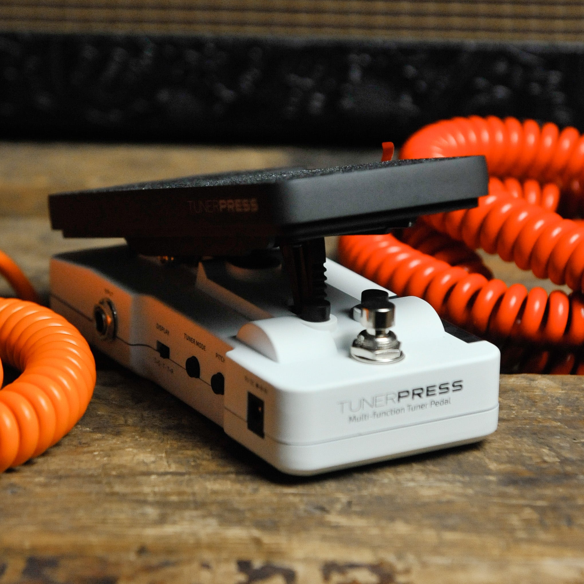 Hotone Tuner Press Multi- Function Tuner | Expression | Volume Pedal