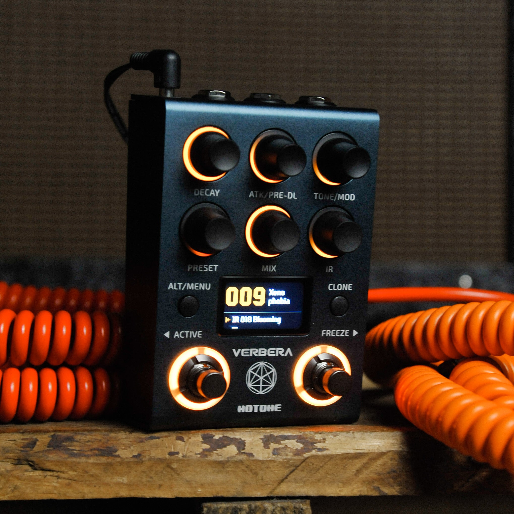 Hotone Verbera Convolution Reverb Clone Pedal