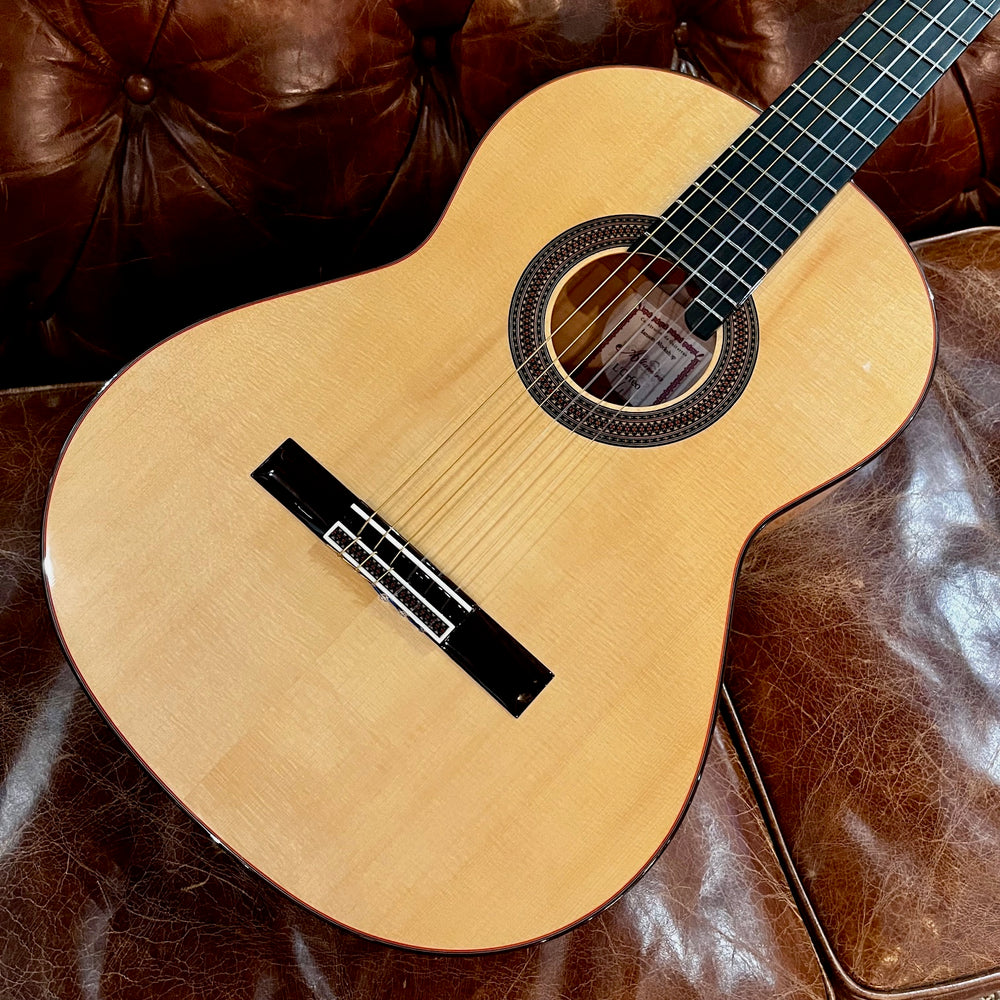 Altamira L'Orfeo Classical Guitar German Spruce/Maple w/Case