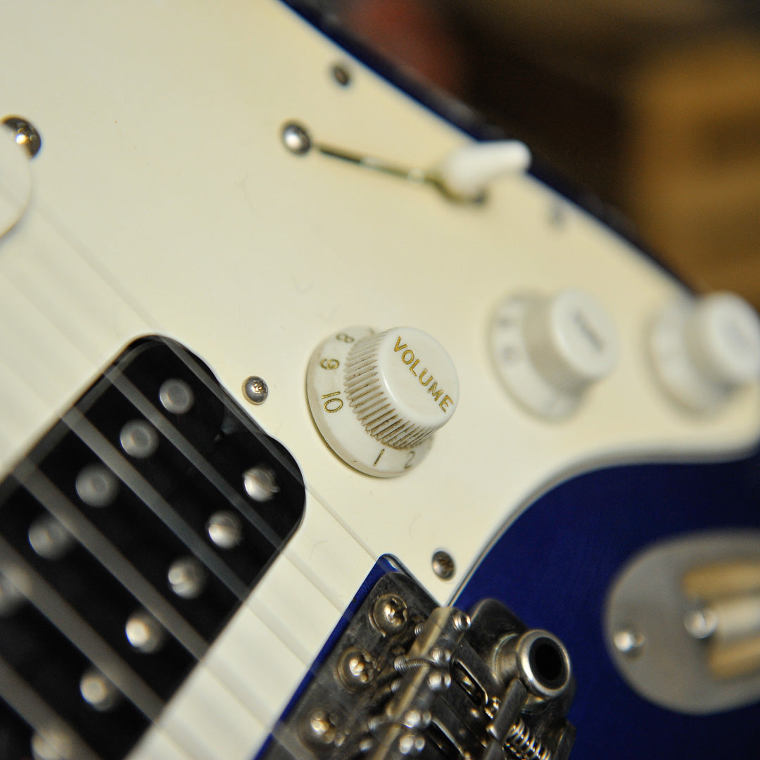 Iconic Solana Medium Aged Blu Pozzi Metallic HSS Electric Guitar #1154