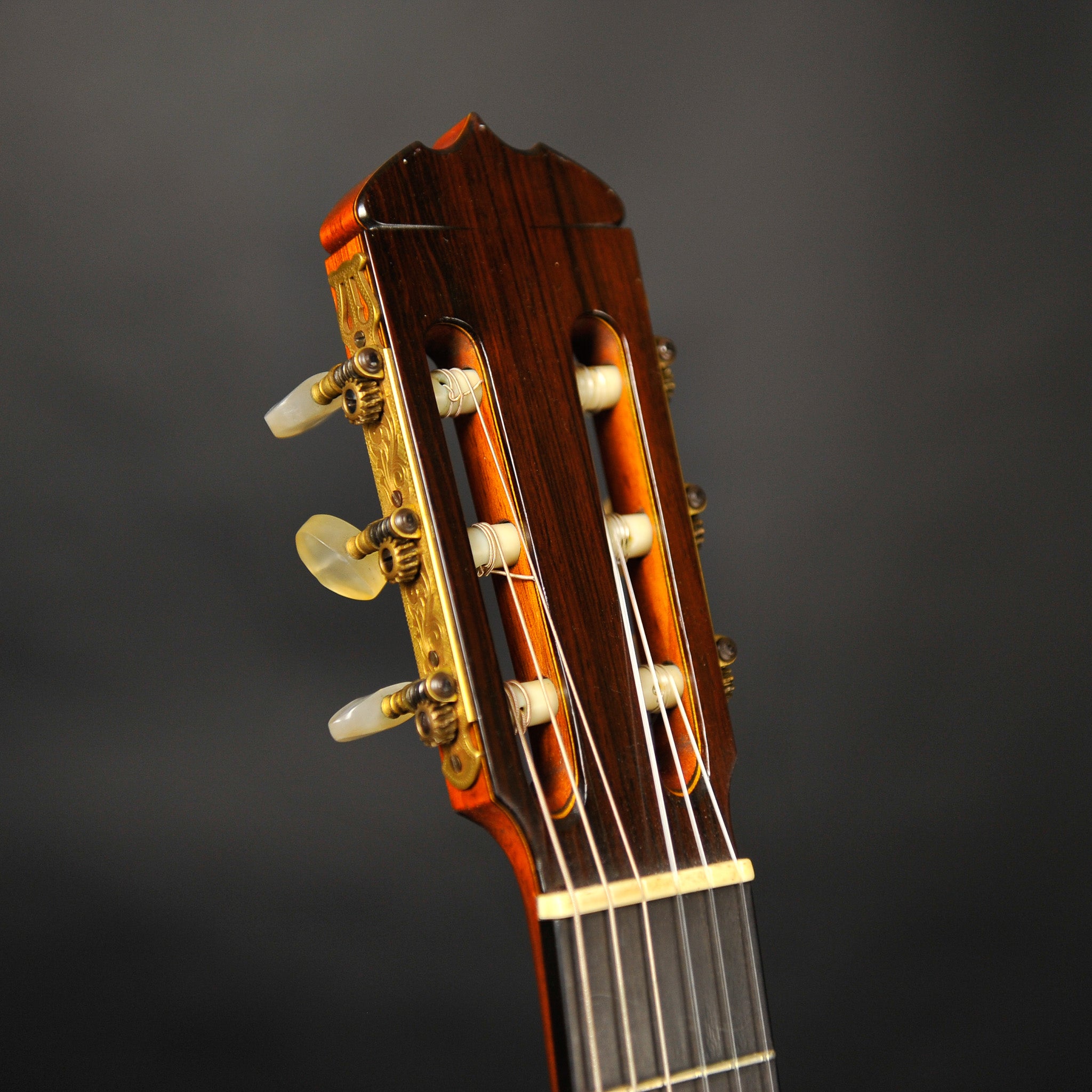 Jose Ramirez 1A "AM" 1962 Concert Classical Guitar, Used w/ case