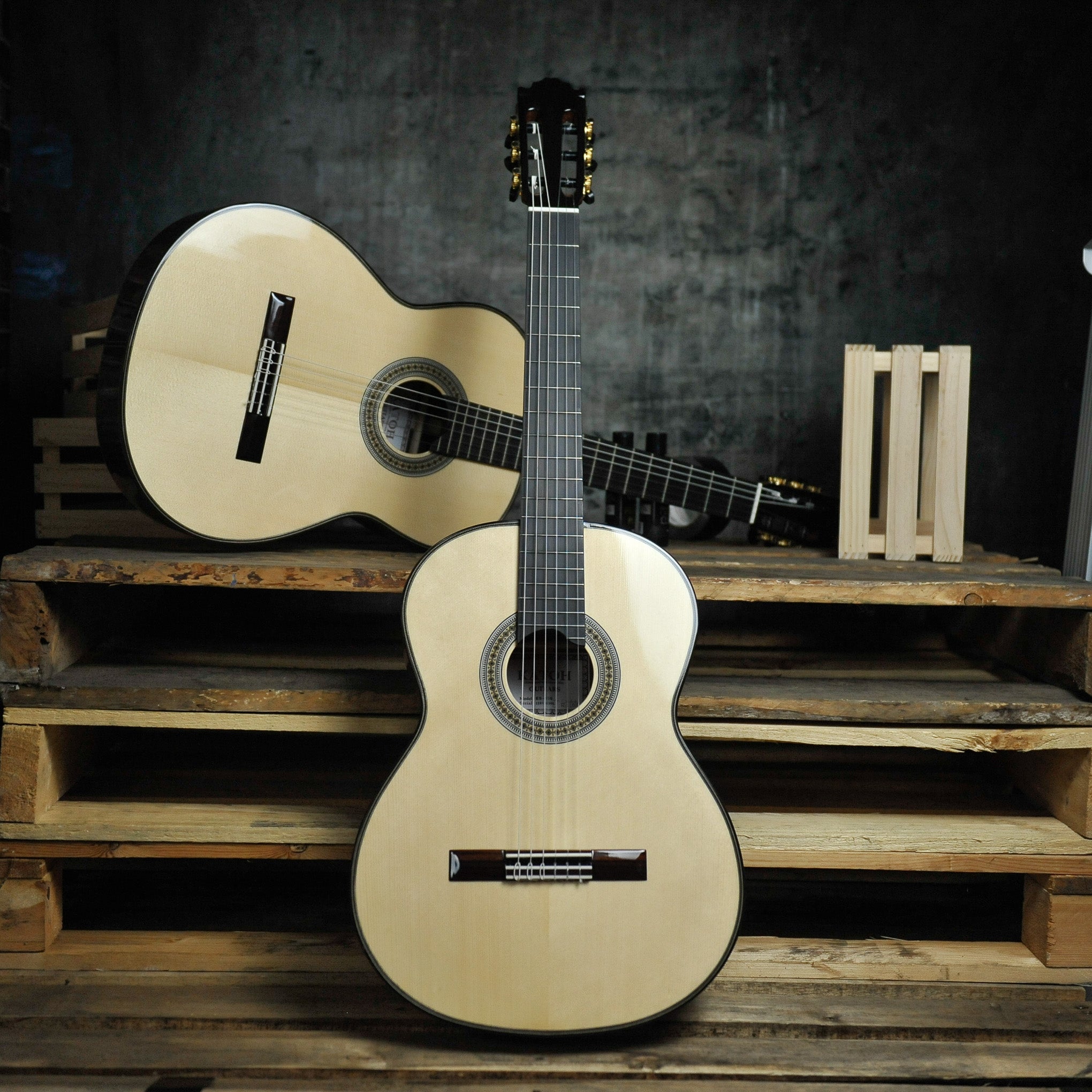 Katoh ES-10S Classical Guitar (case not included)