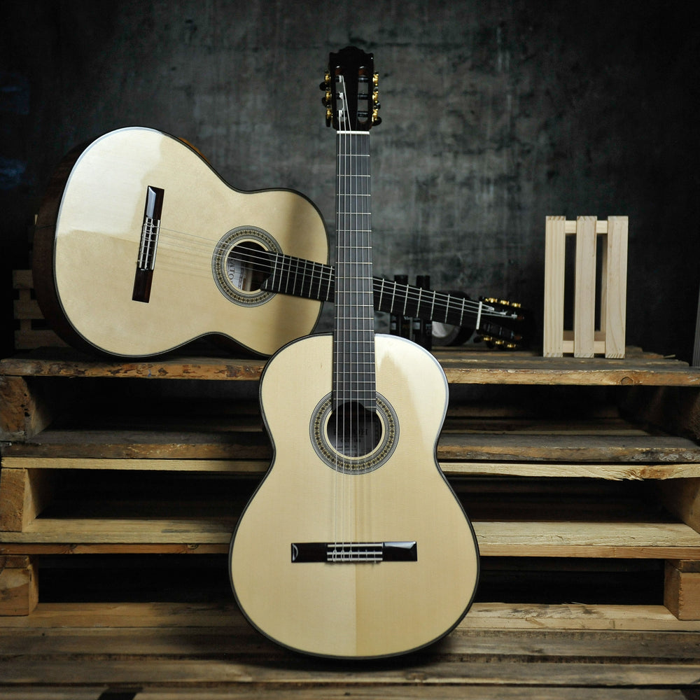 Katoh ES-12S Classical Guitar (case not included)