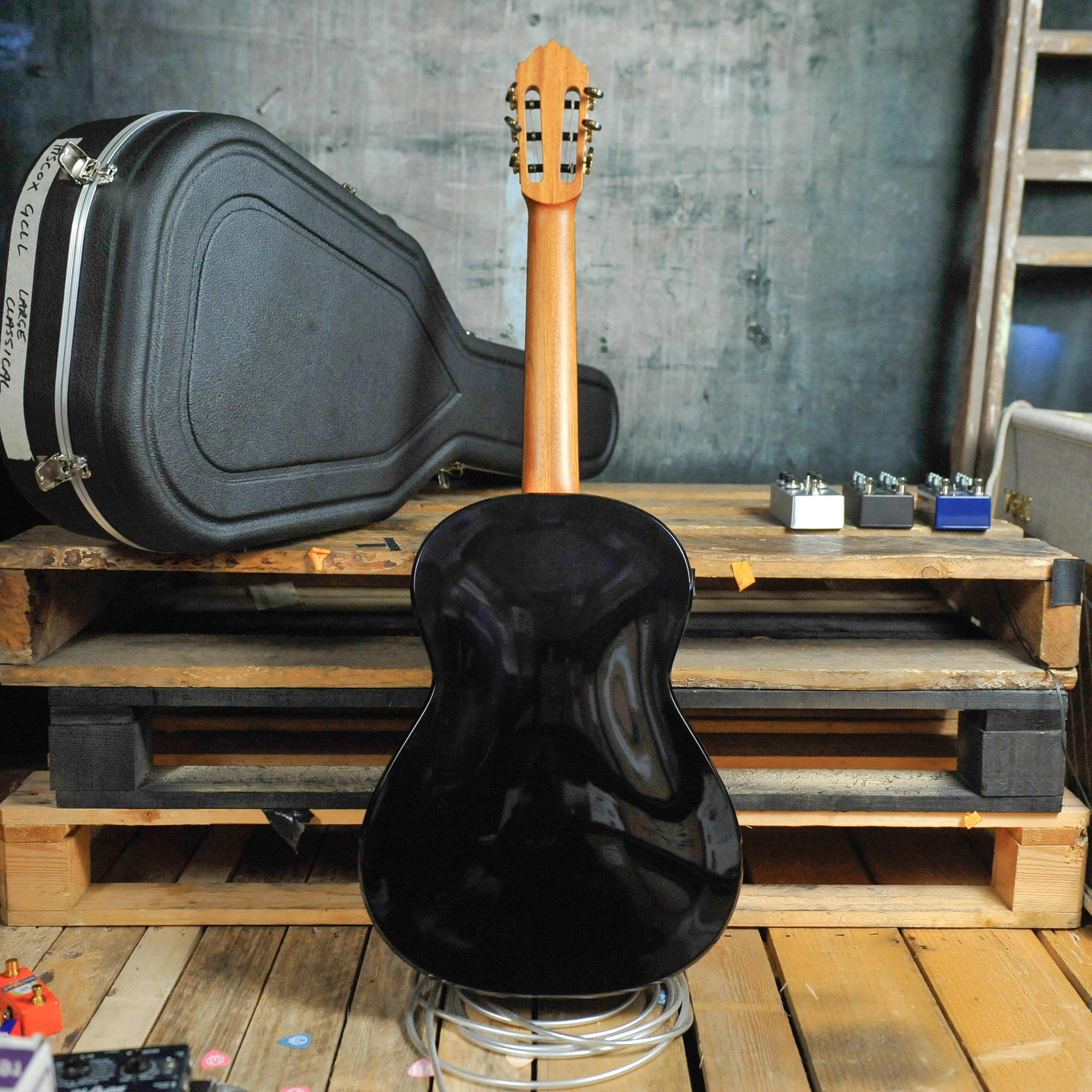 Kim Lissarrague "Concert Grand" Classical Guitar w/Hiscox case