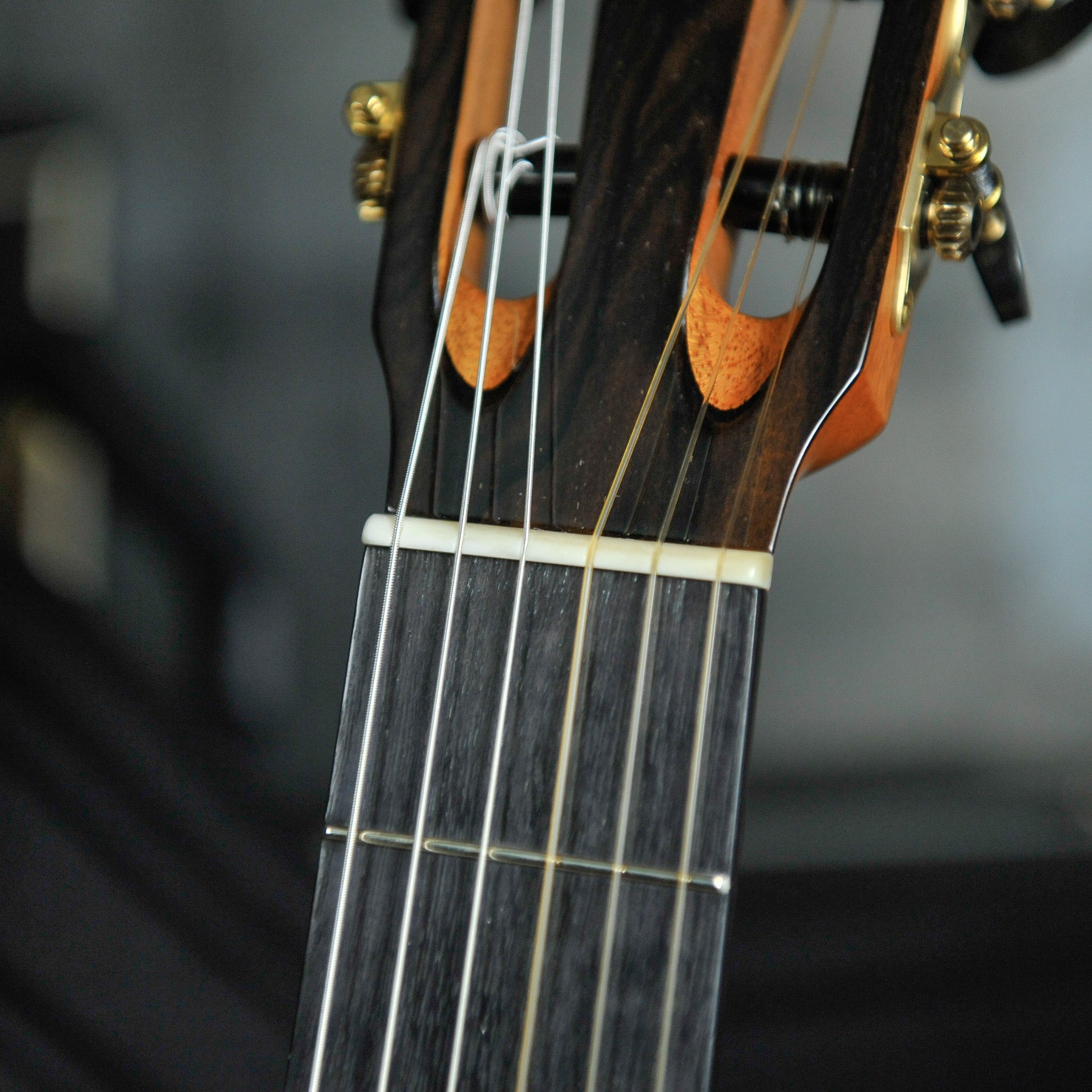 Kim Lissarrague "Concert Grand" Classical Guitar w/Hiscox case