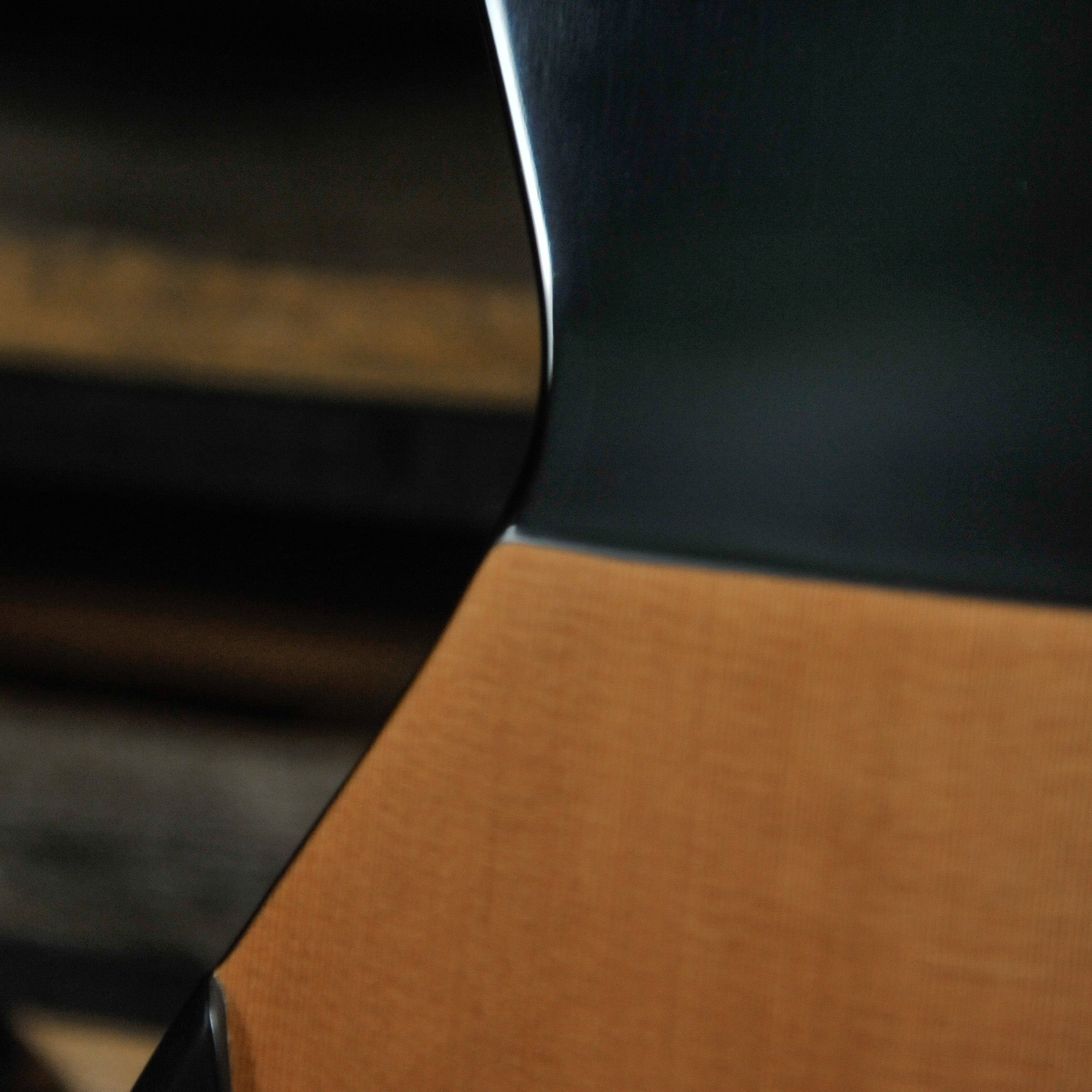Kim Lissarrague "Concert Grand" Classical Guitar w/Hiscox case
