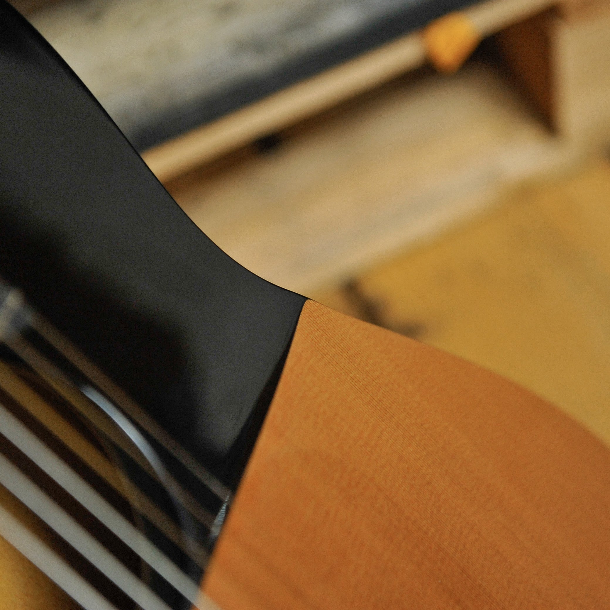 Kim Lissarrague "Concert Grand" Classical Guitar w/Hiscox case