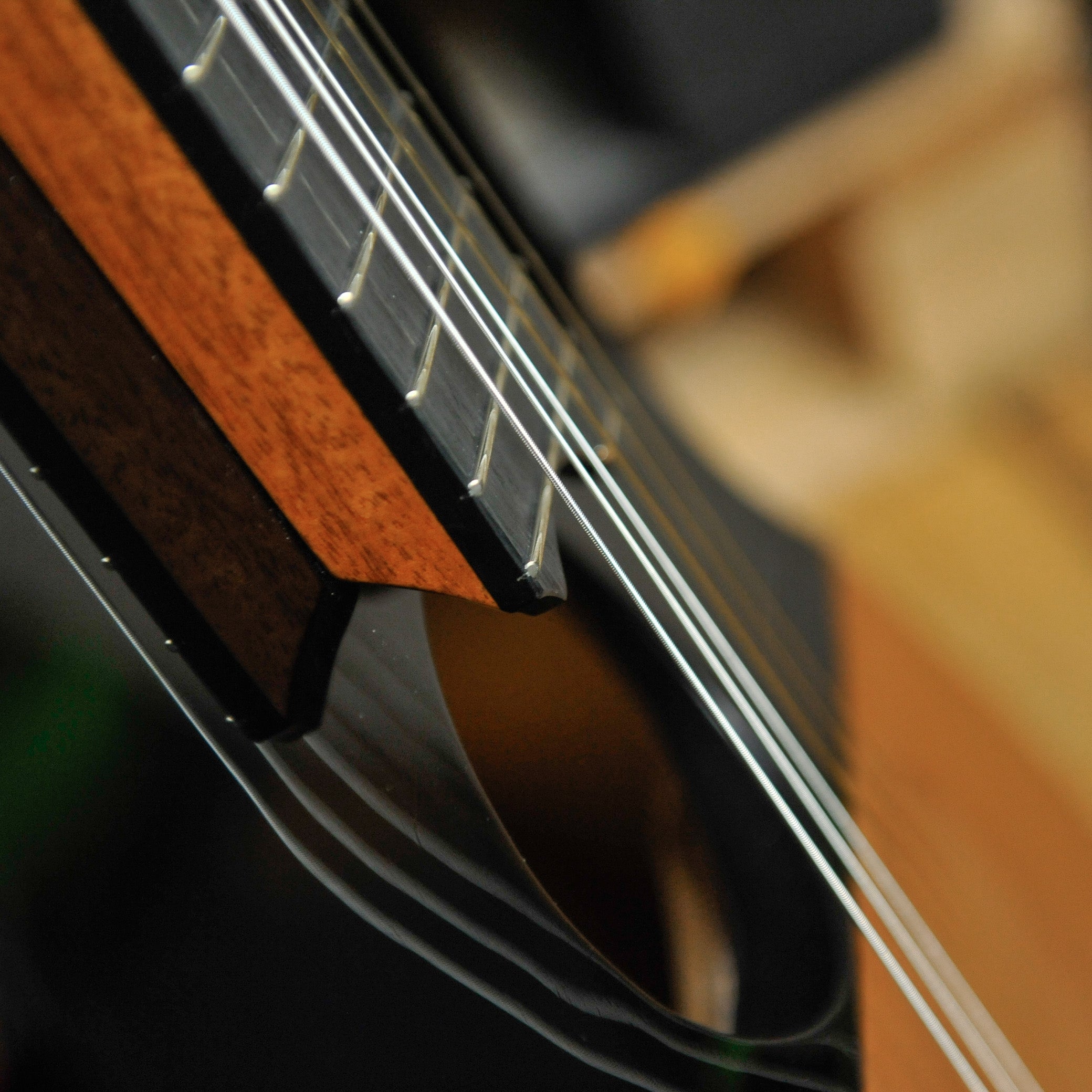 Kim Lissarrague "Concert Grand" Classical Guitar w/Hiscox case