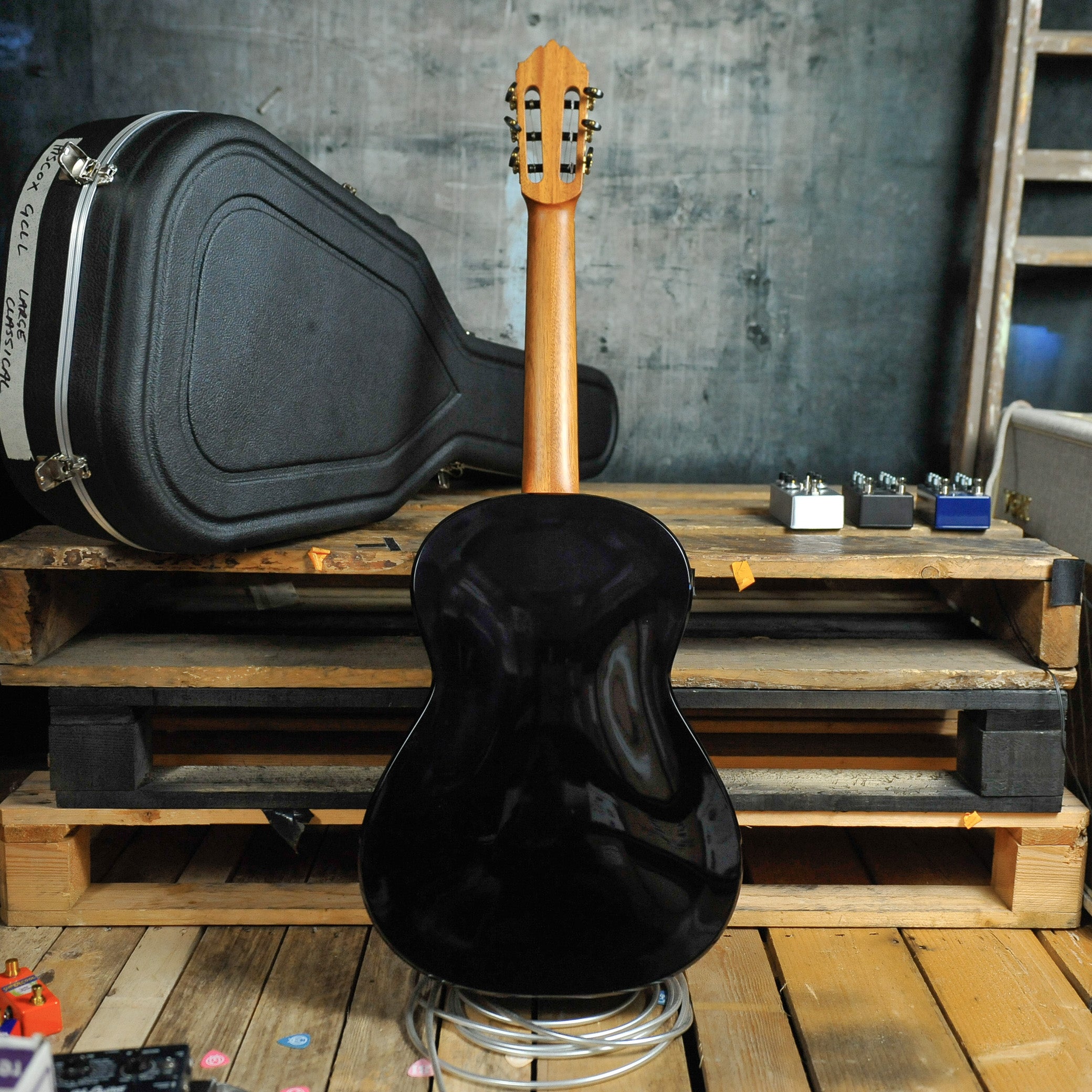 Kim Lissarrague "Concert Grand" Classical Guitar w/Hiscox case