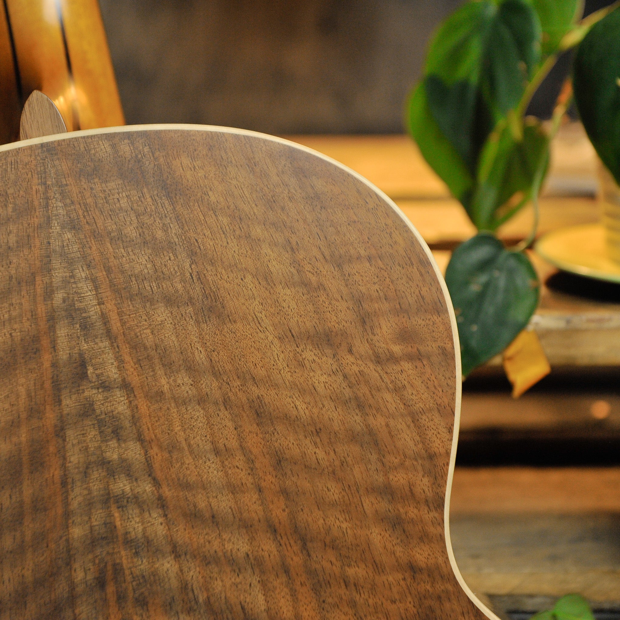 Lowden F-21 Walnut & Spruce Original Series Acoustic Guitar