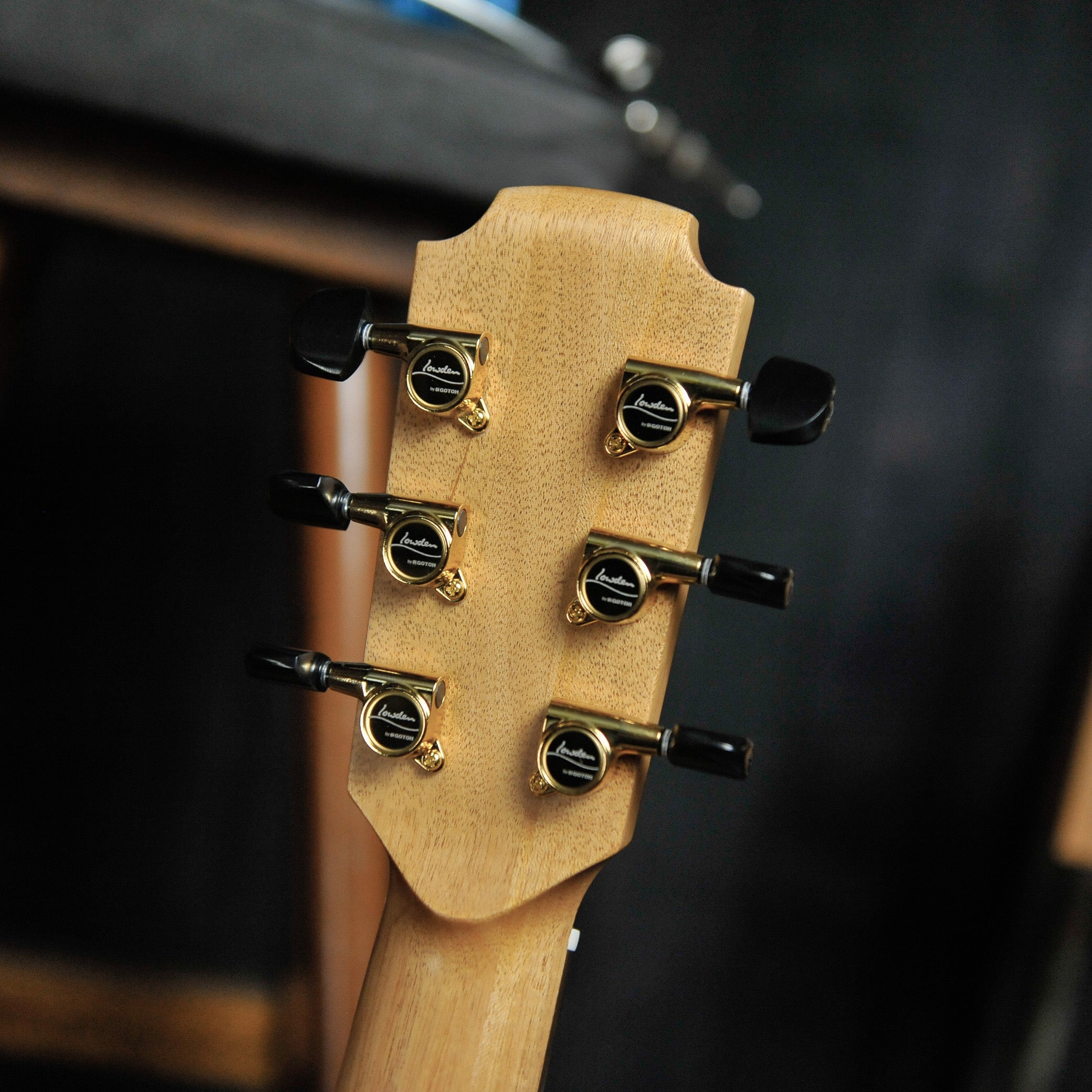 Lowden F-10 Indian Rosewood & Cedar