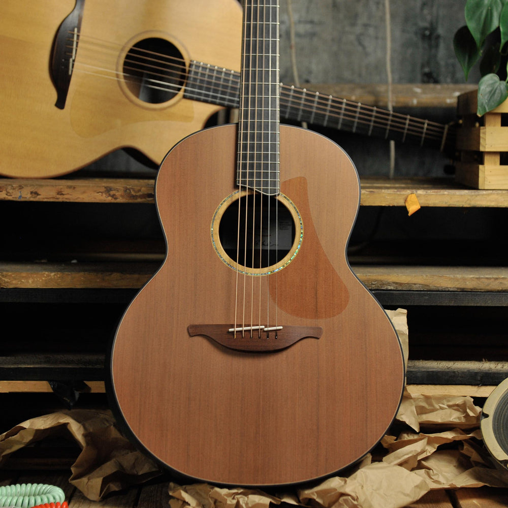 Lowden F-50 Master Grade Sinker Redwood African Blackwood w/Bevel