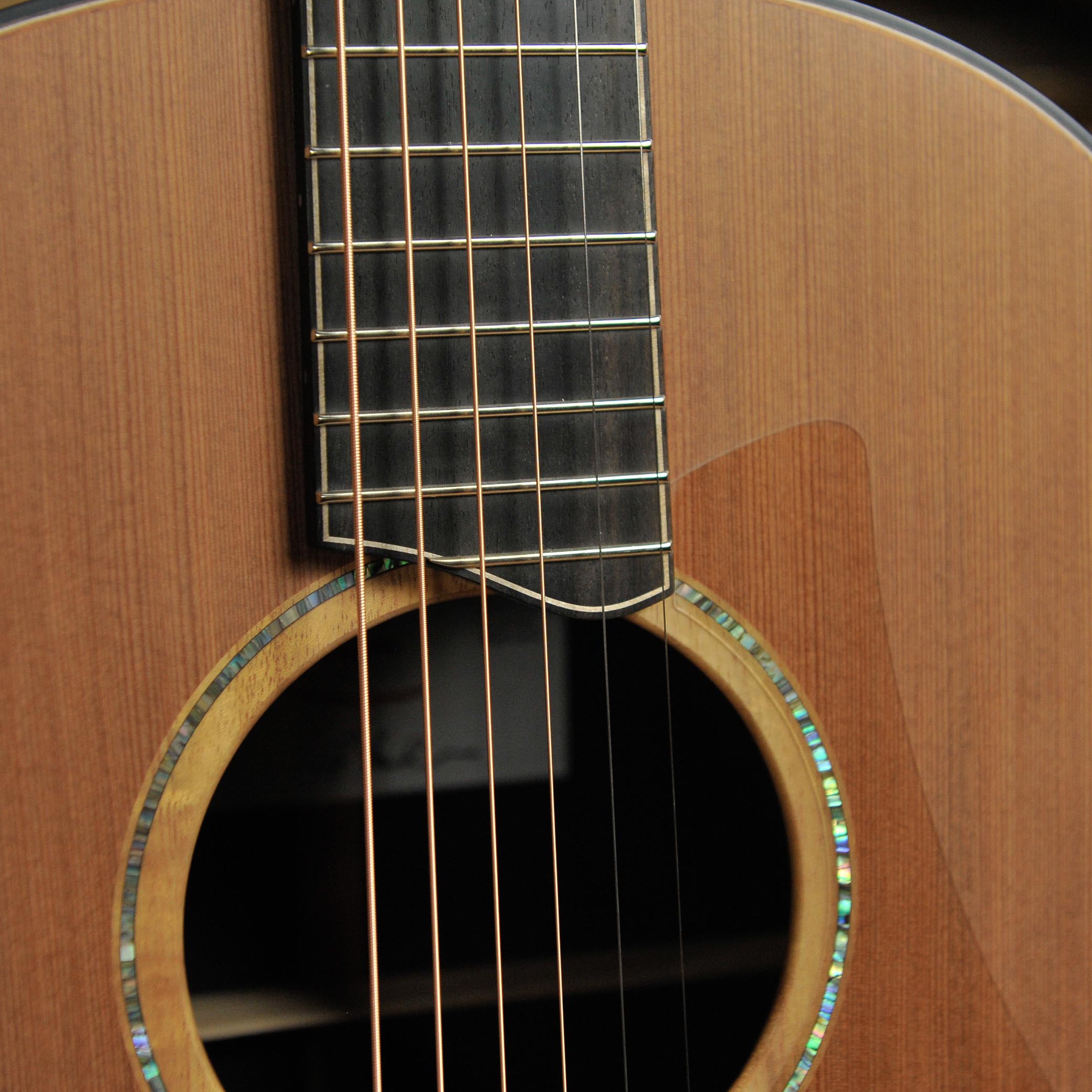 Lowden F-50 Master Grade Sinker Redwood African Blackwood w/Bevel