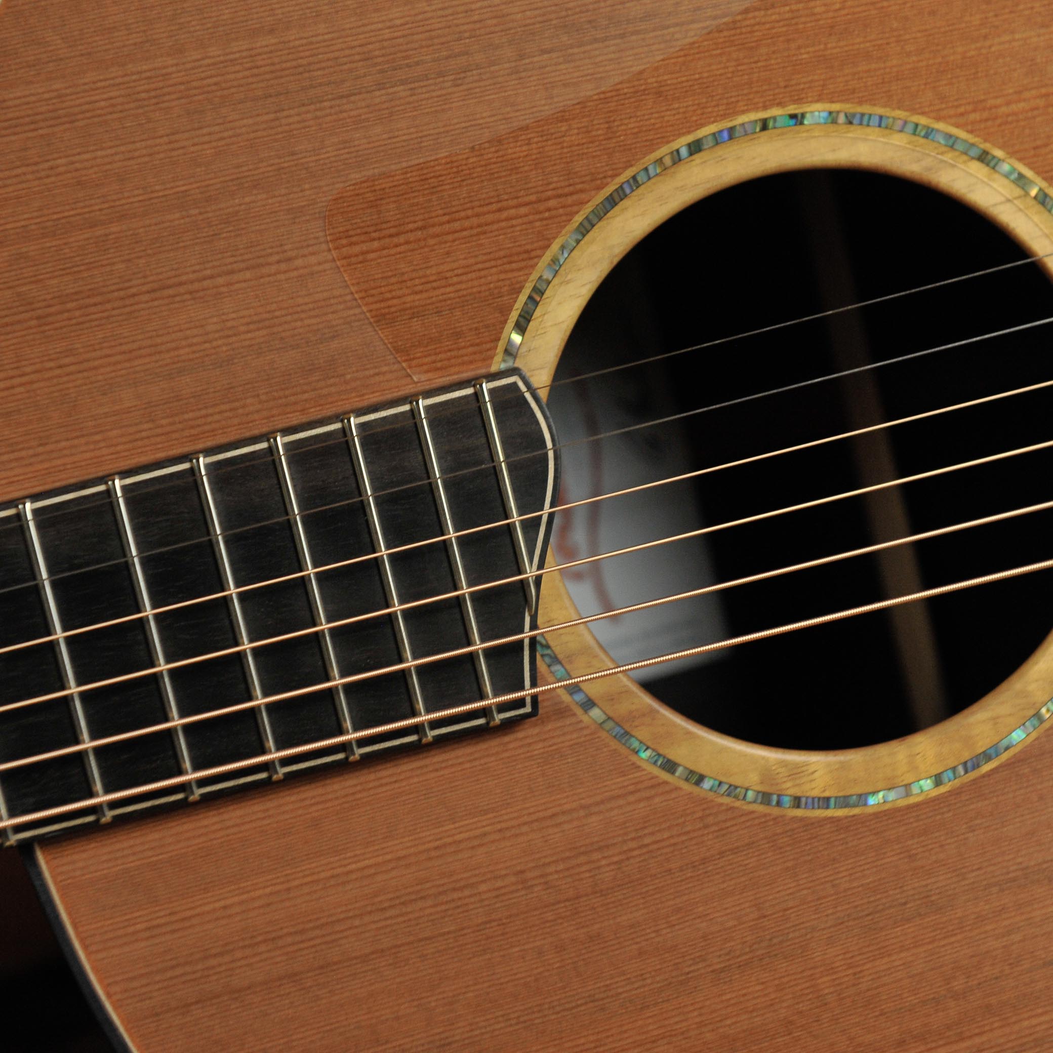 Lowden F-50 Master Grade Sinker Redwood African Blackwood w/Bevel