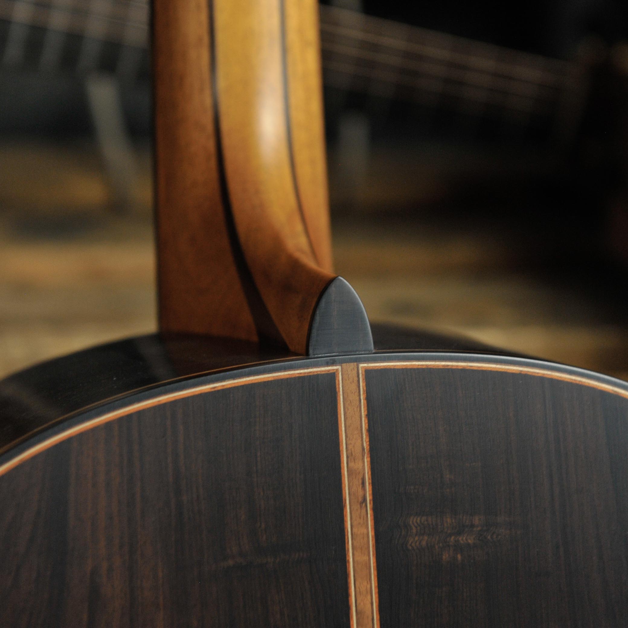 Lowden F-50 Master Grade Sinker Redwood African Blackwood w/Bevel