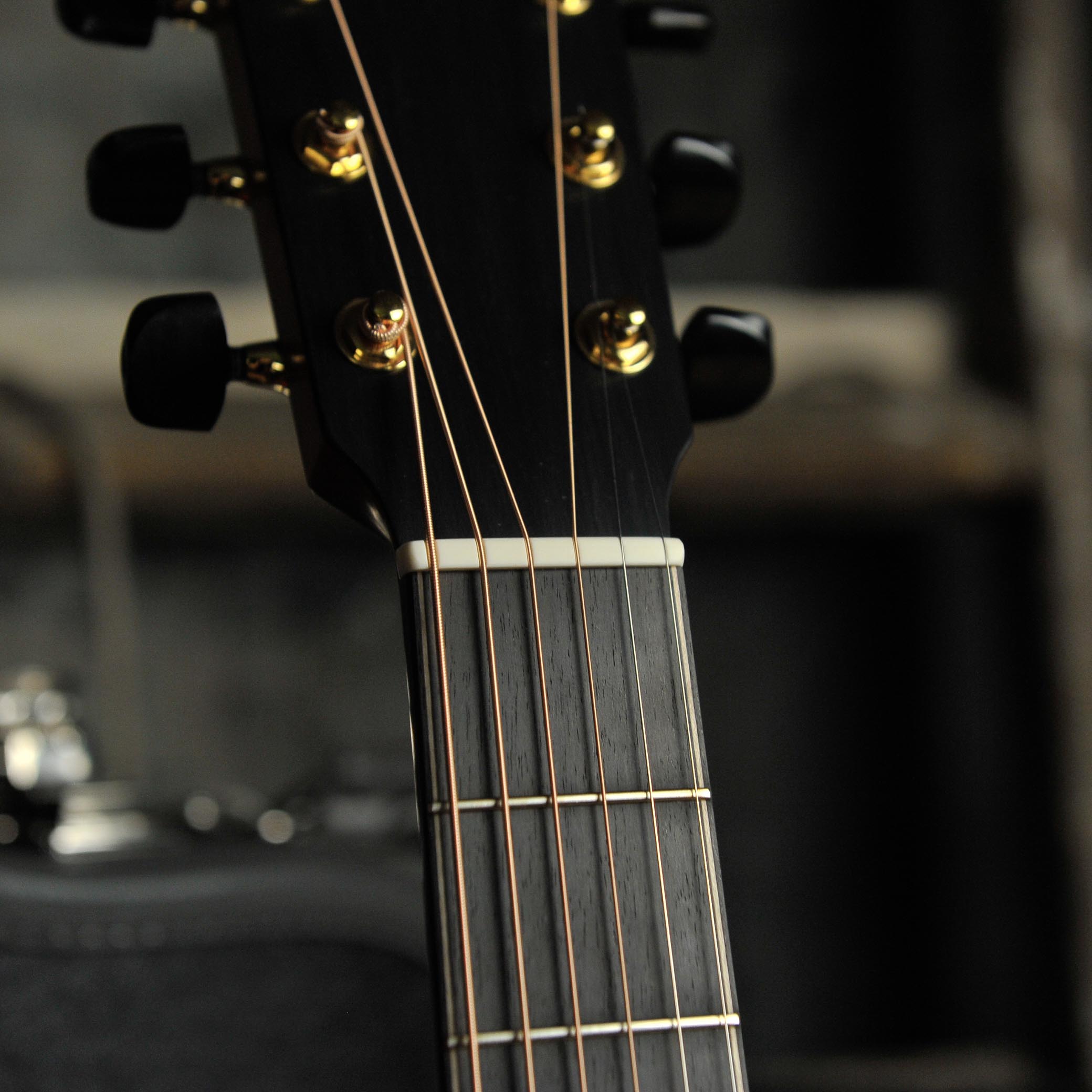 Lowden F-50 CO/SS Mastergrade Cocobola & Sitka Spruce w/Soundbox Bevel