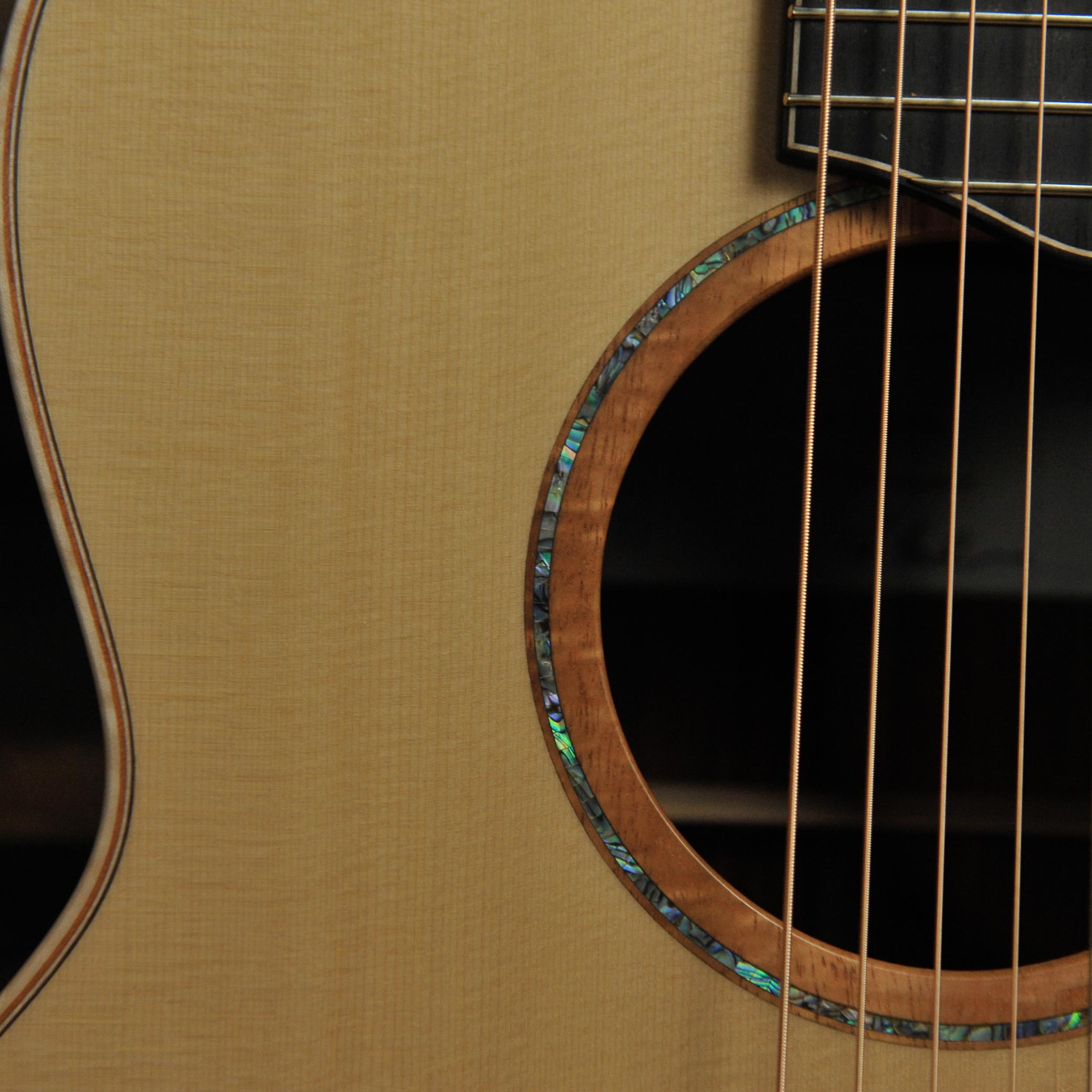 Lowden F-50 CO/SS Mastergrade Cocobola & Sitka Spruce w/Soundbox Bevel