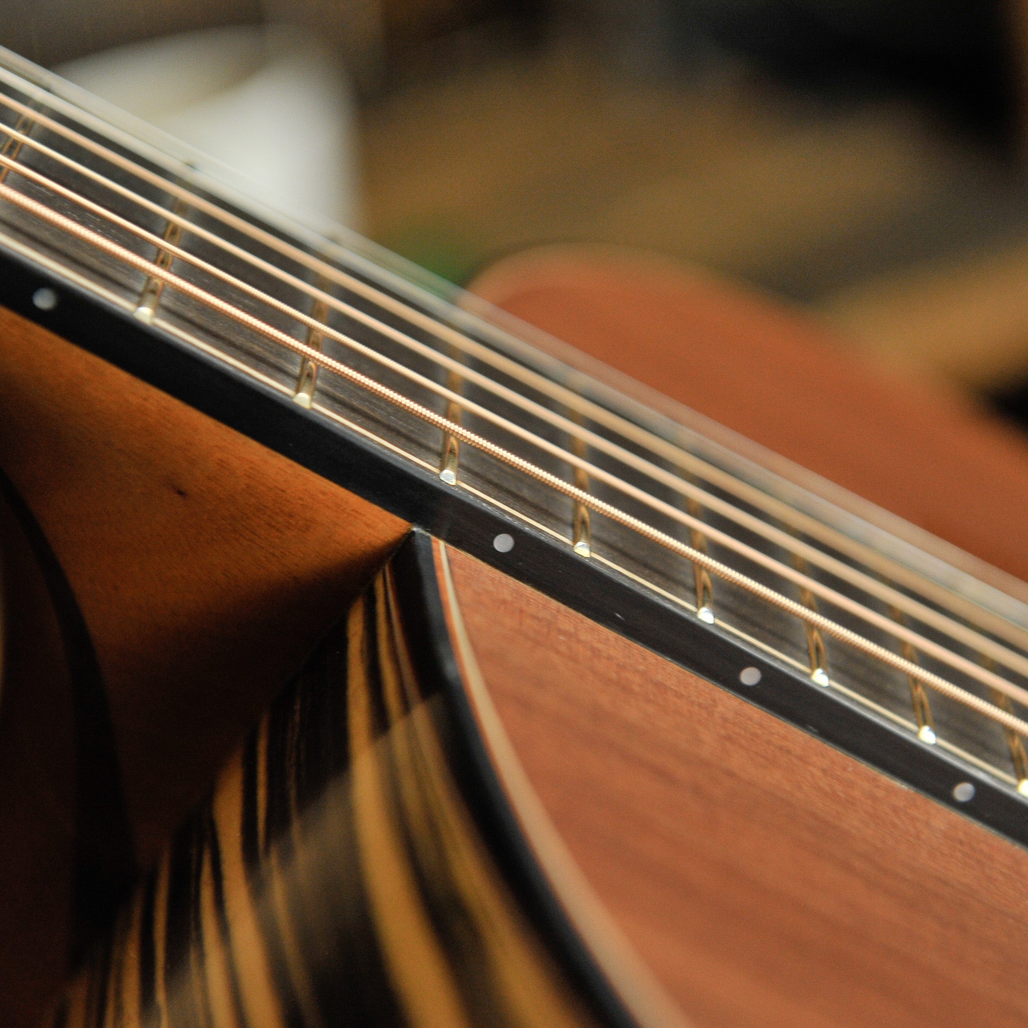 Lowden S-50 Royal Ebony & Sinker Redwood