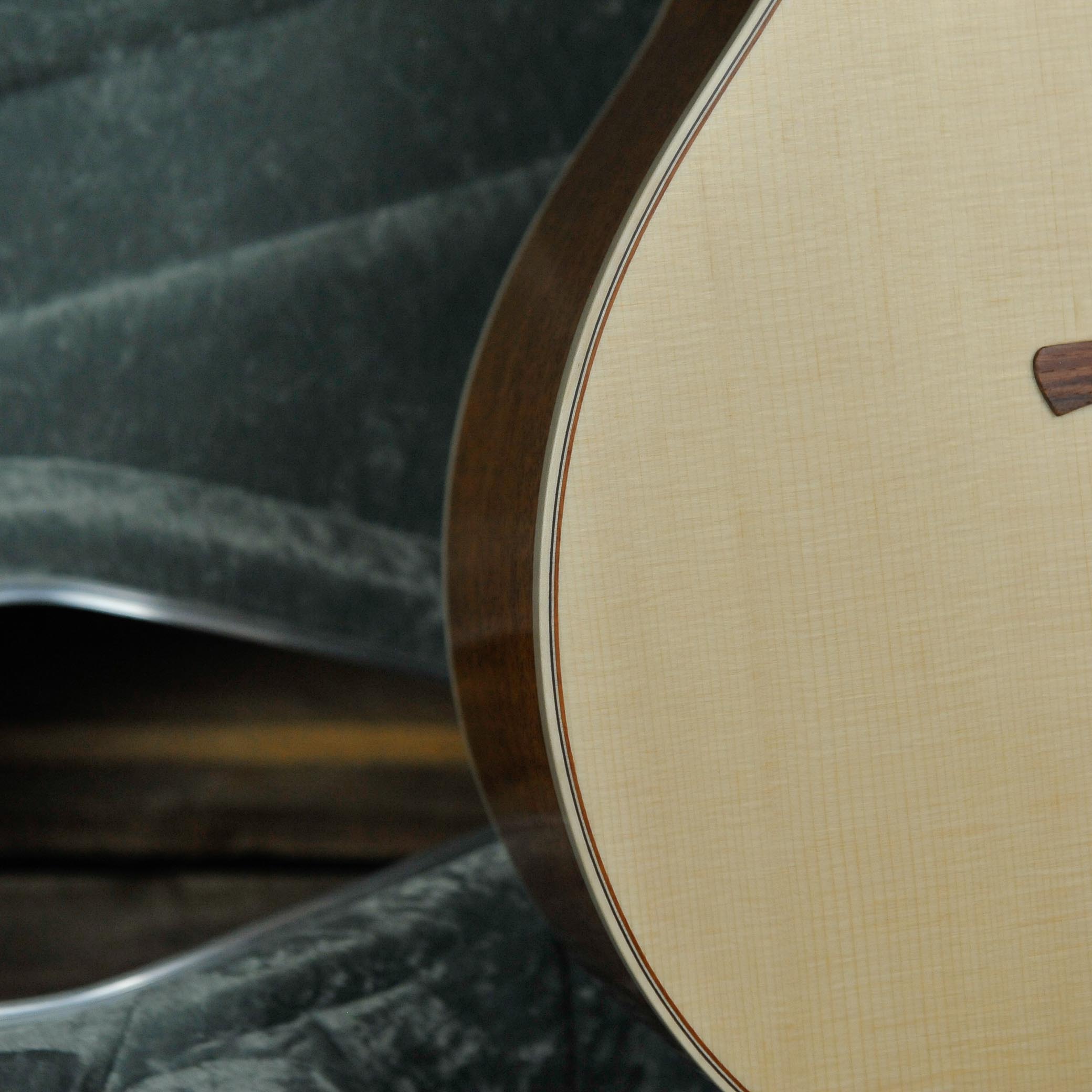 Lowden O-20  Mahogany & Spruce