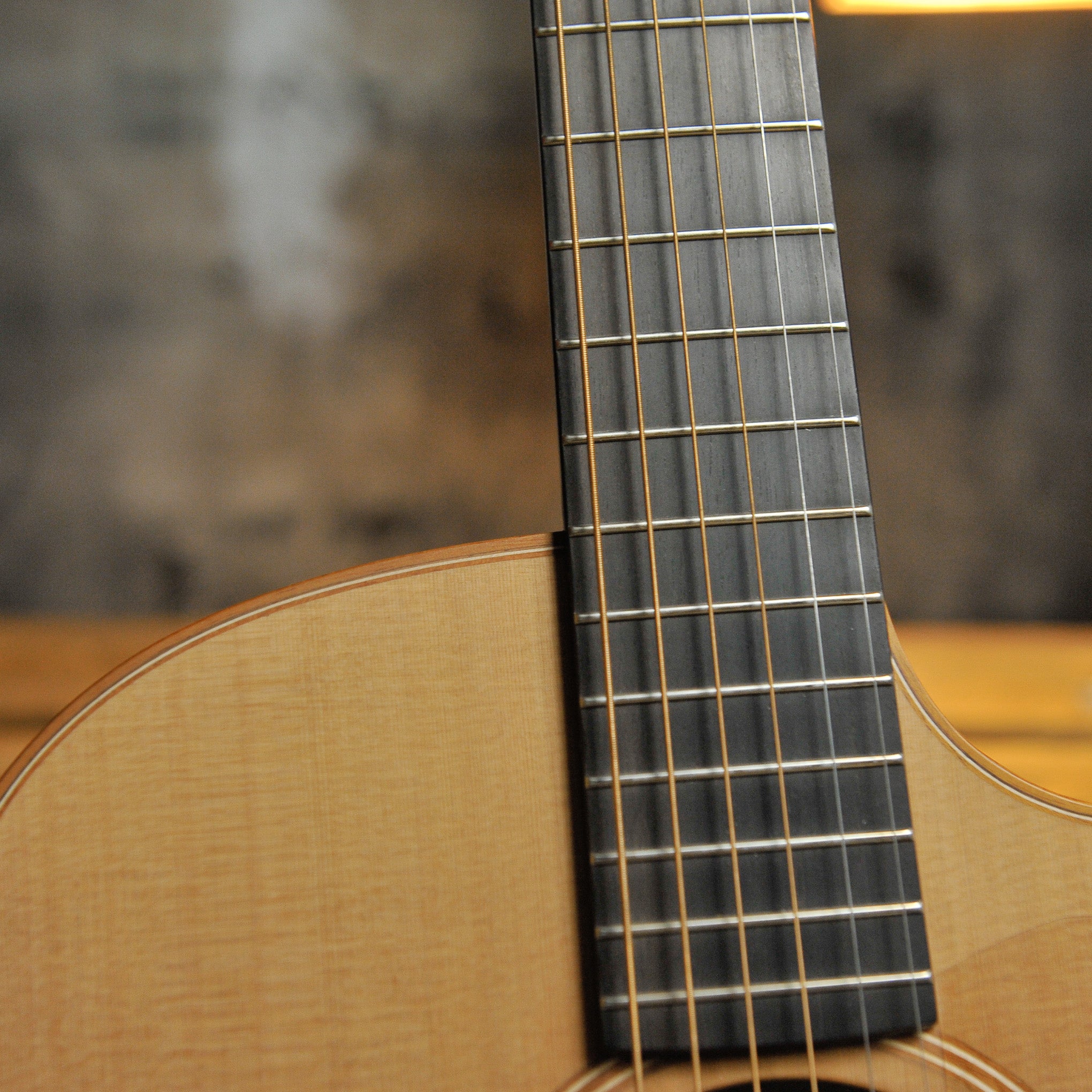 Lowden O-25C Indian Rosewood & Cedar w/Cutaway