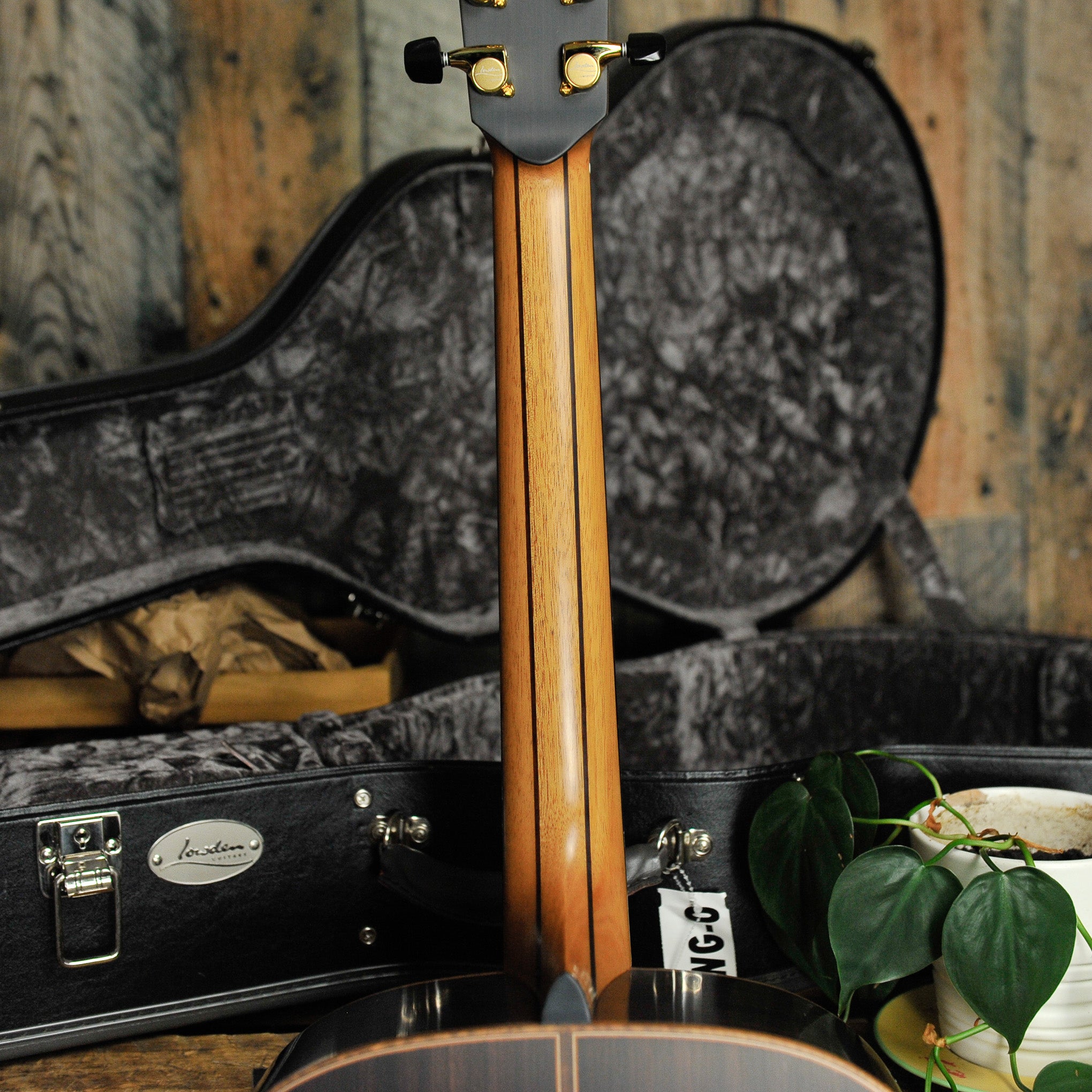 Lowden O-50 Master Grade Indian Rosewood & Adironack