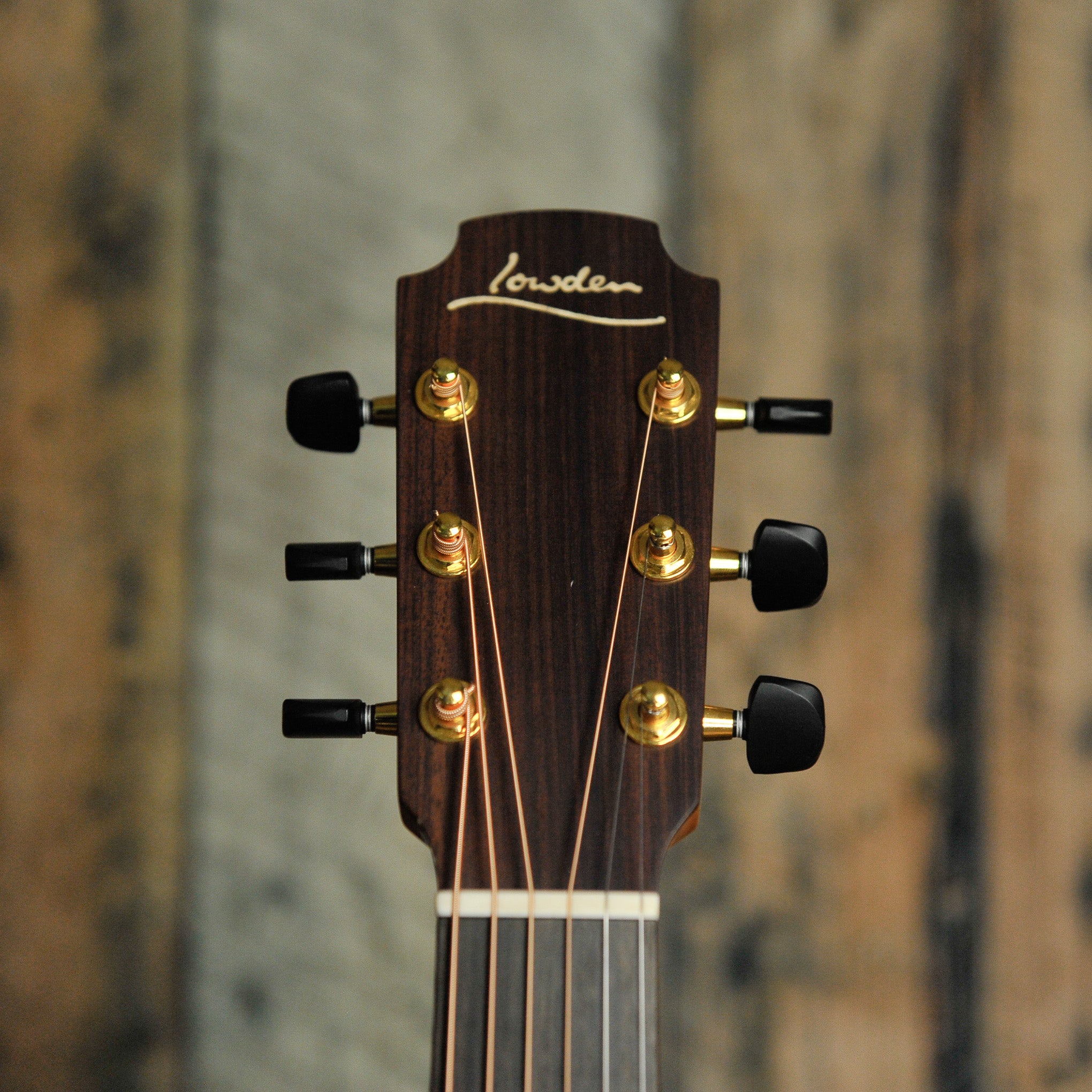 Lowden 32SE Stage Edition Indian Rosewood & Spruce w/Cutaway