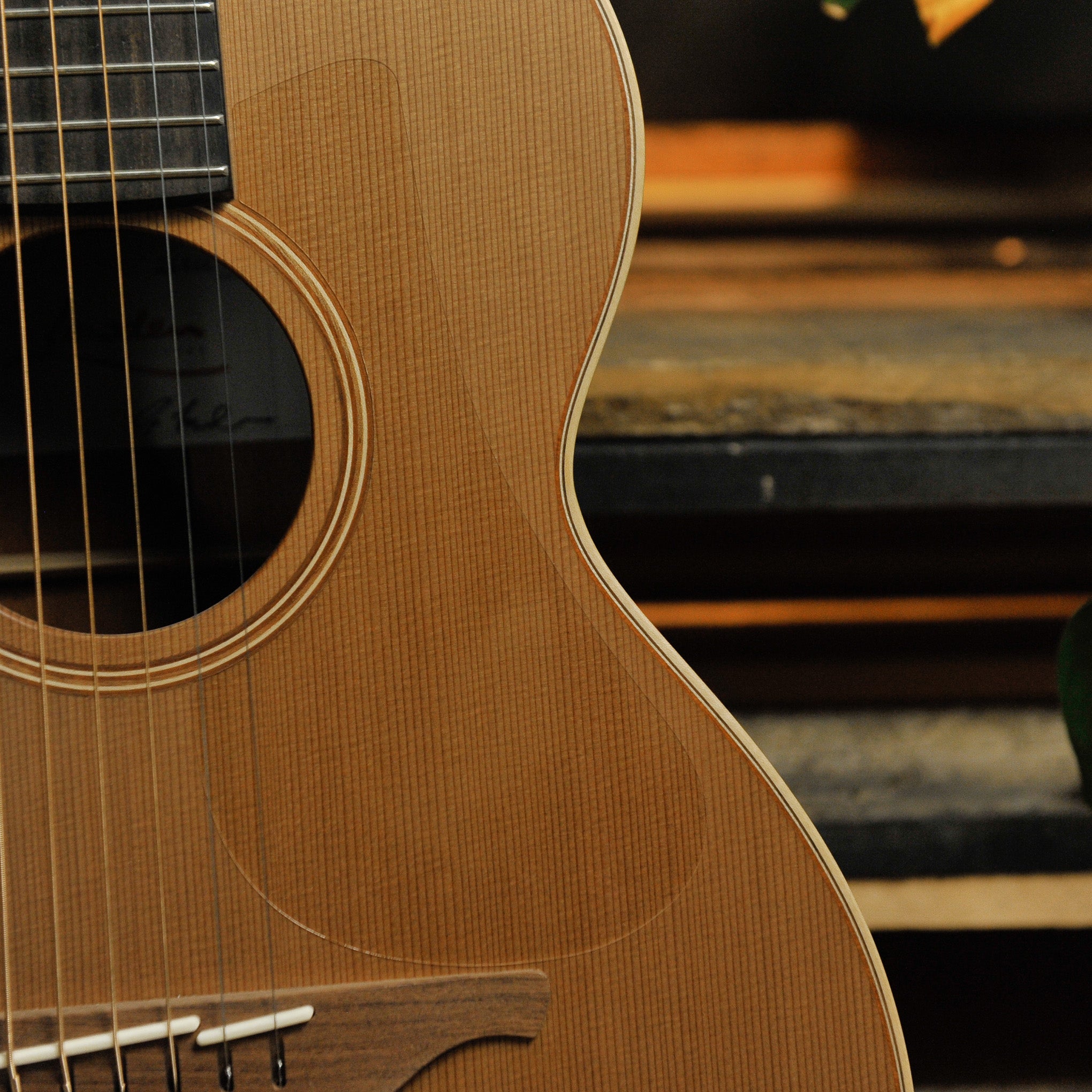 Lowden WL-22 Mahogany & Red Cedar